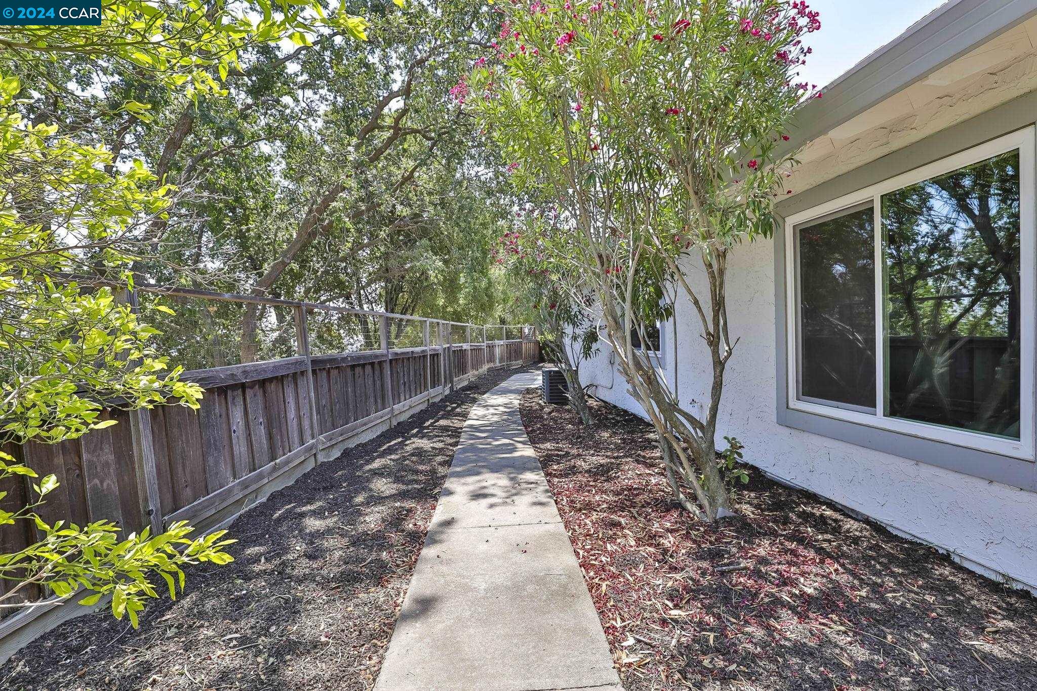 2127 Eastview Place