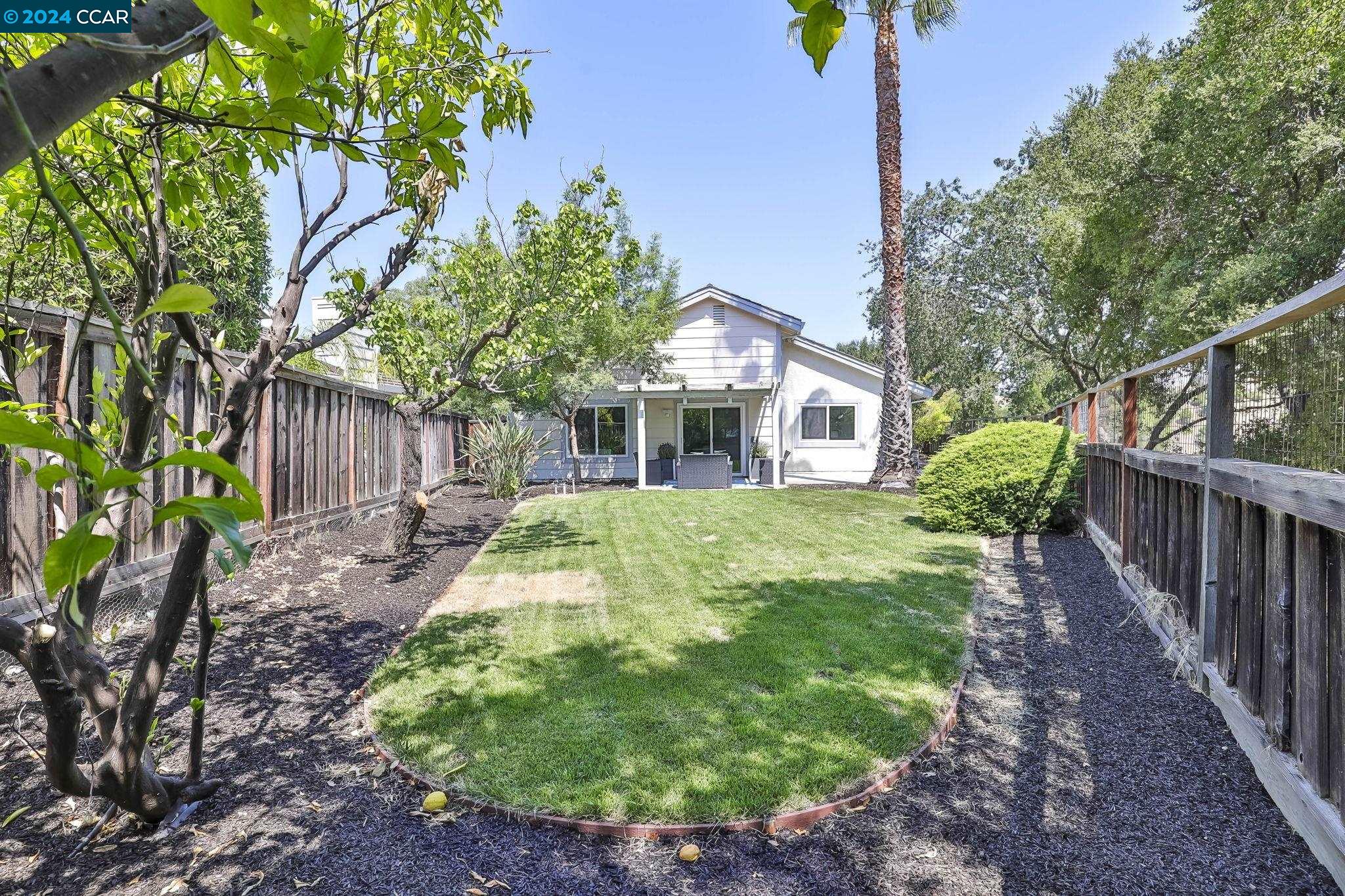 2127 Eastview Place