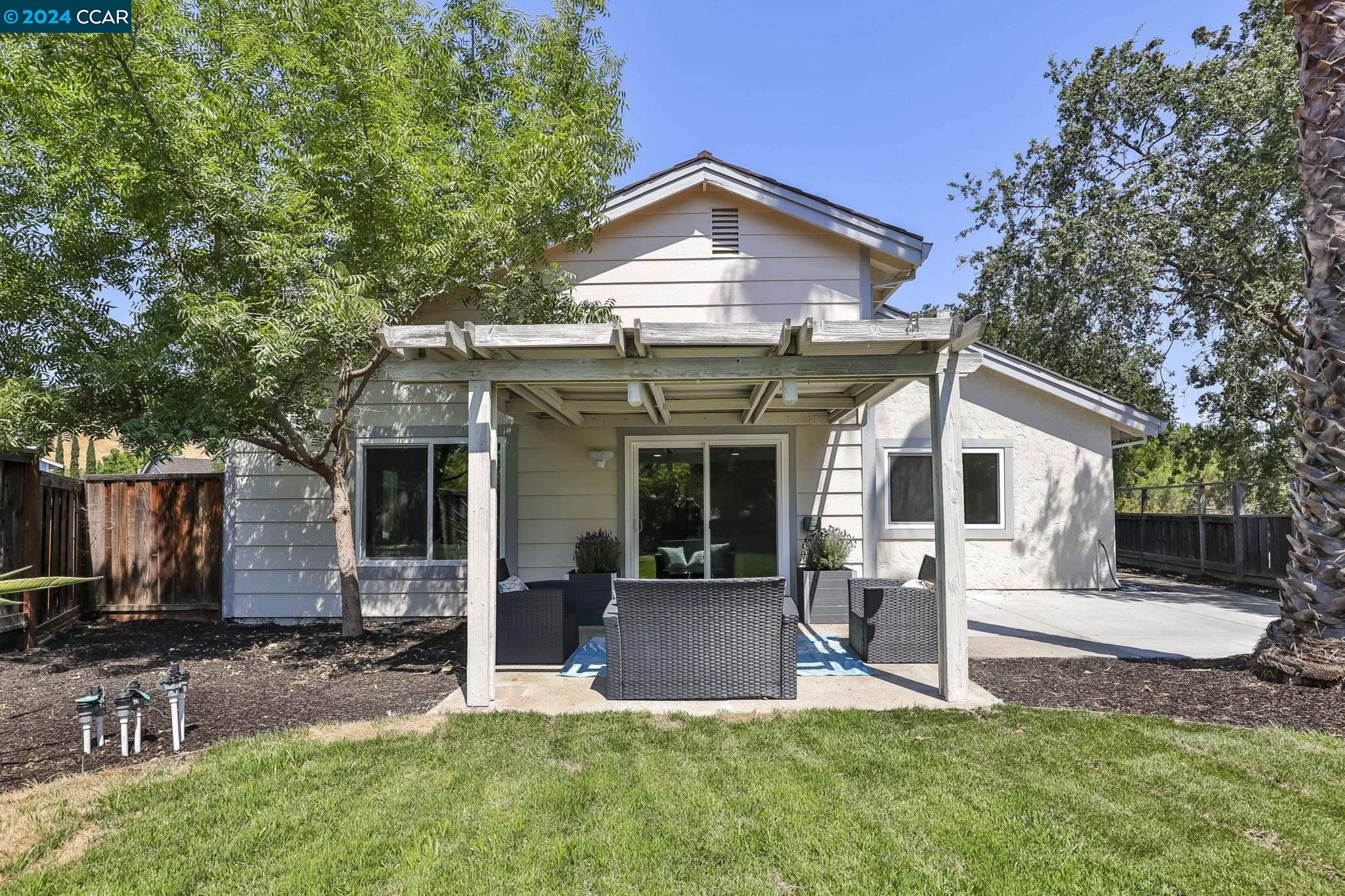 2127 Eastview Place