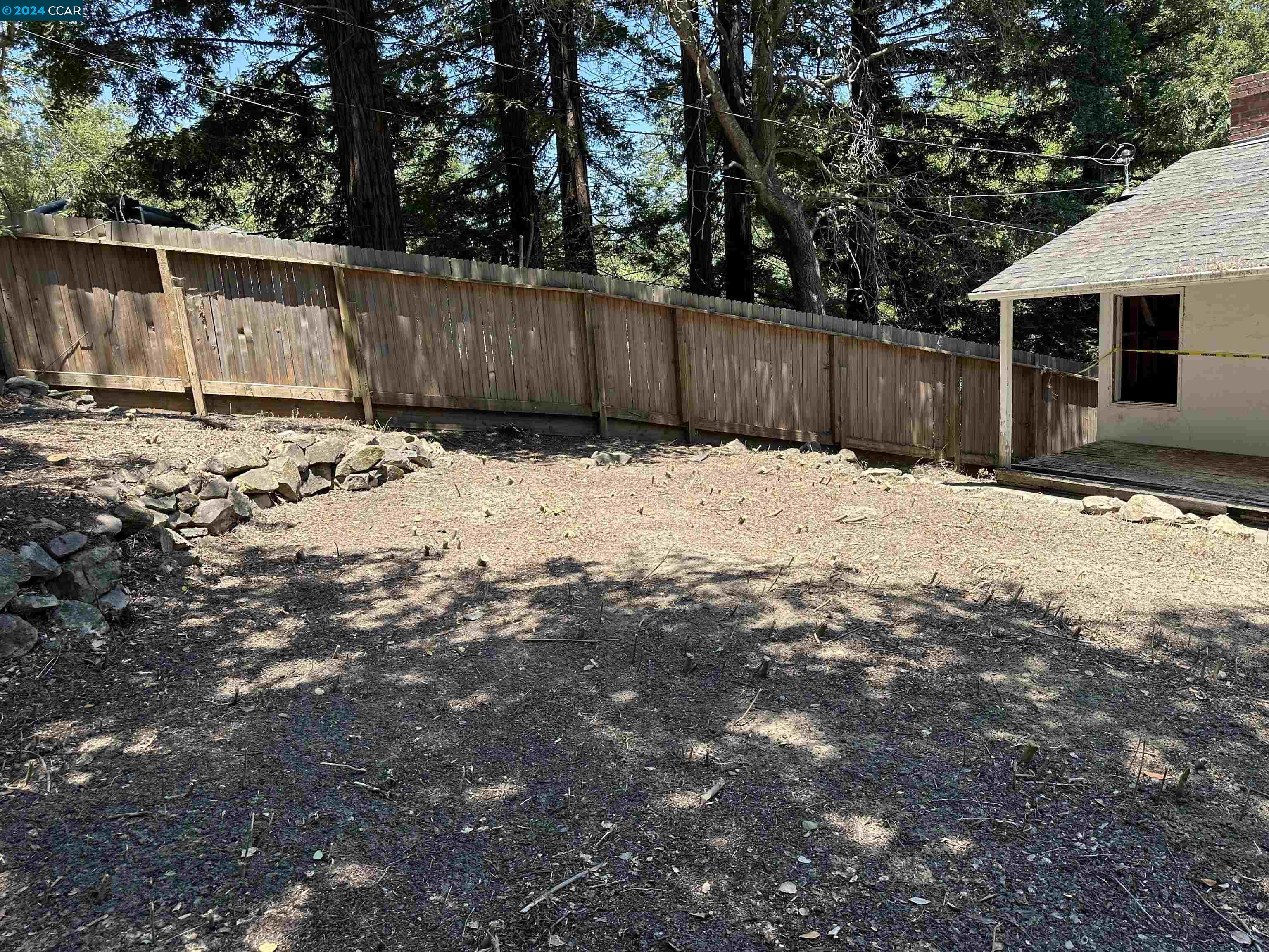14 Los Altos Rd