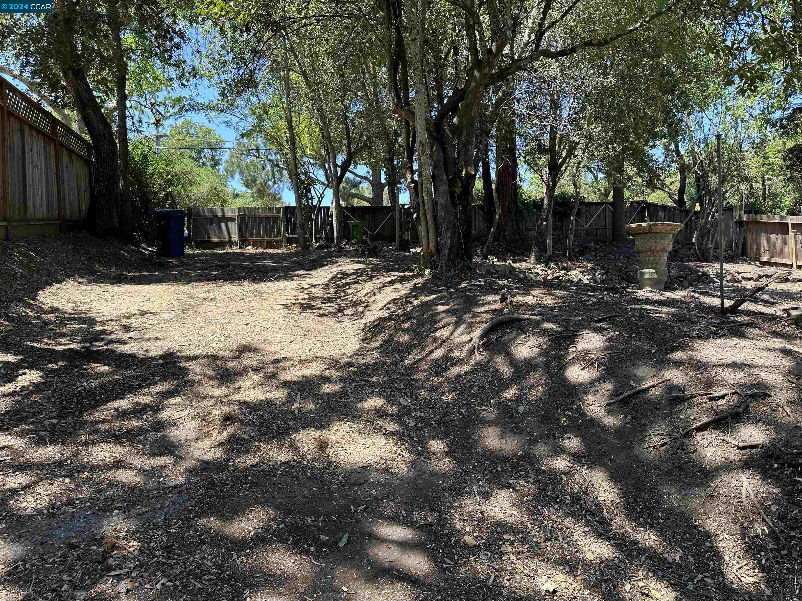 14 Los Altos Rd