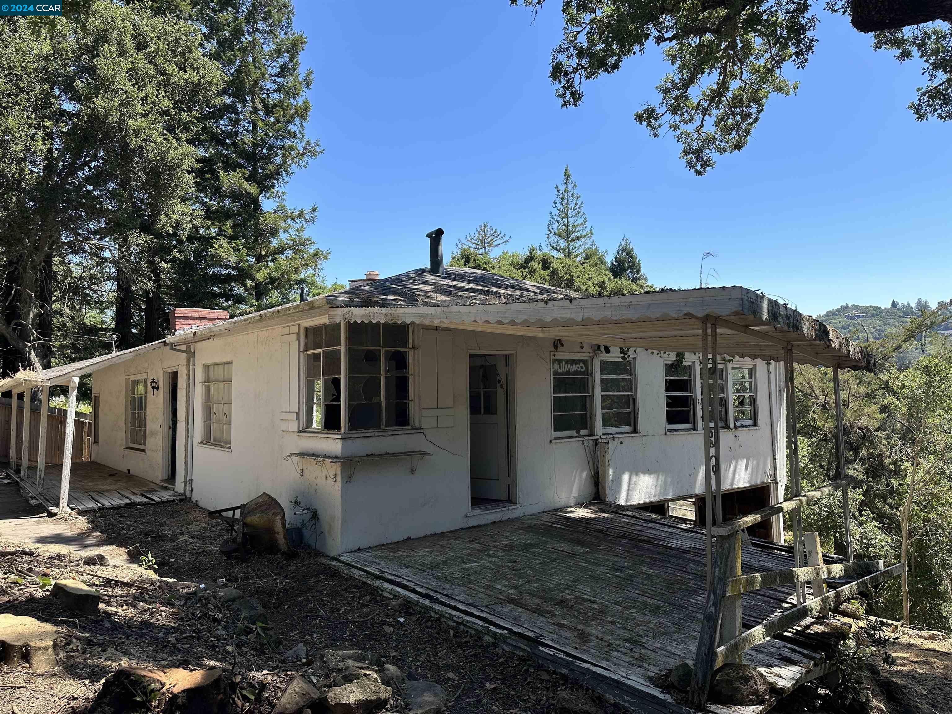 14 Los Altos Rd