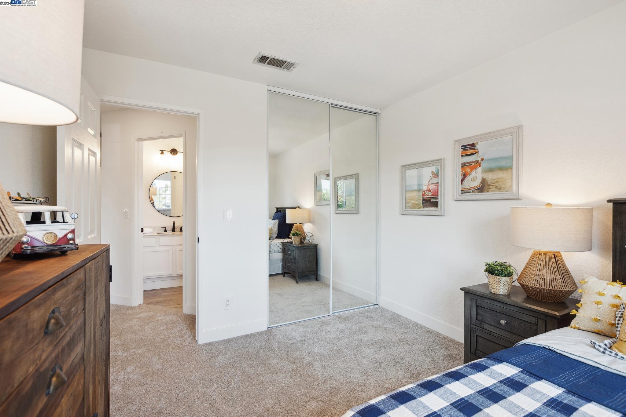 275 Essex Dr