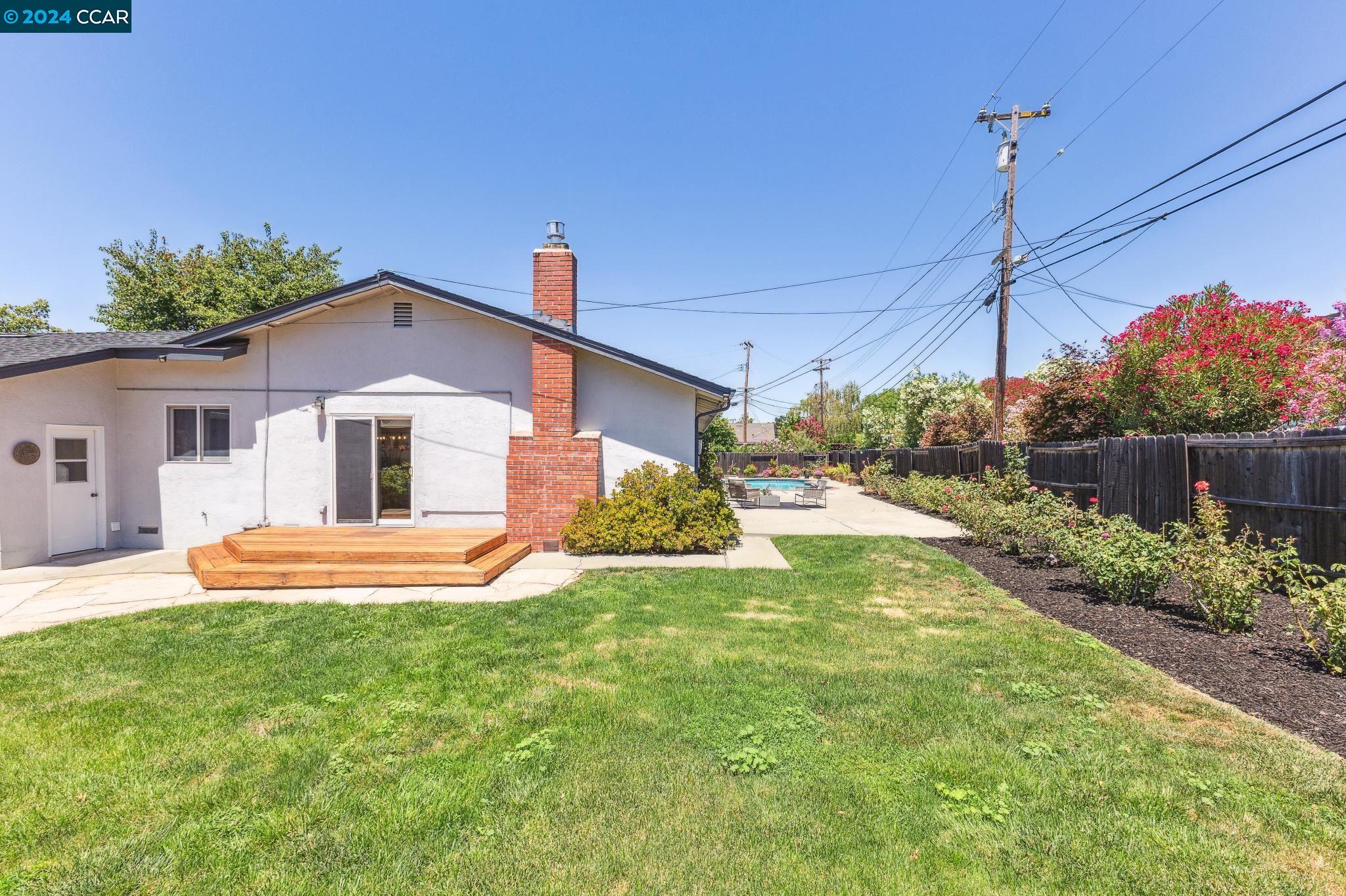 3355 Lancashire Pl