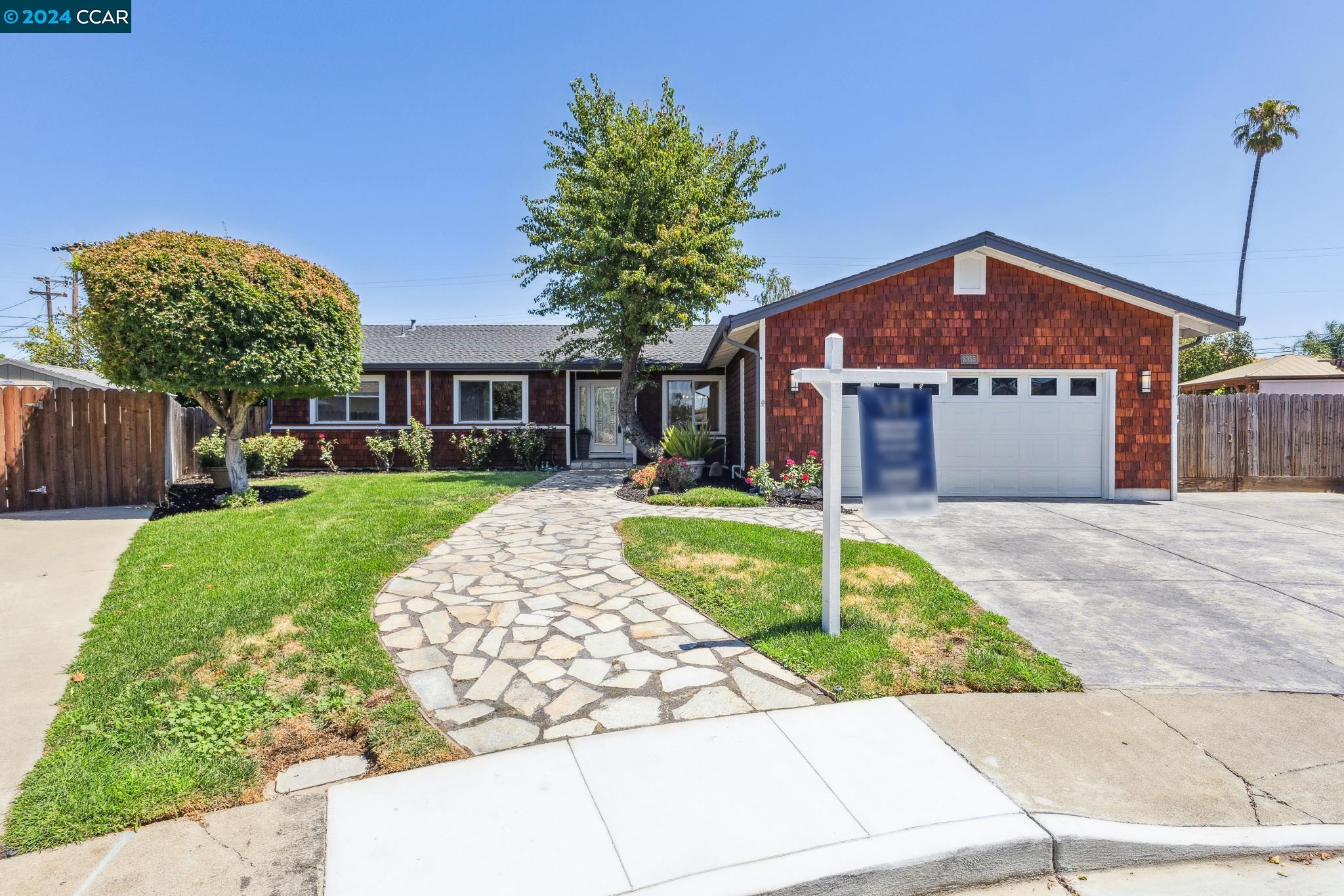 3355 Lancashire Pl