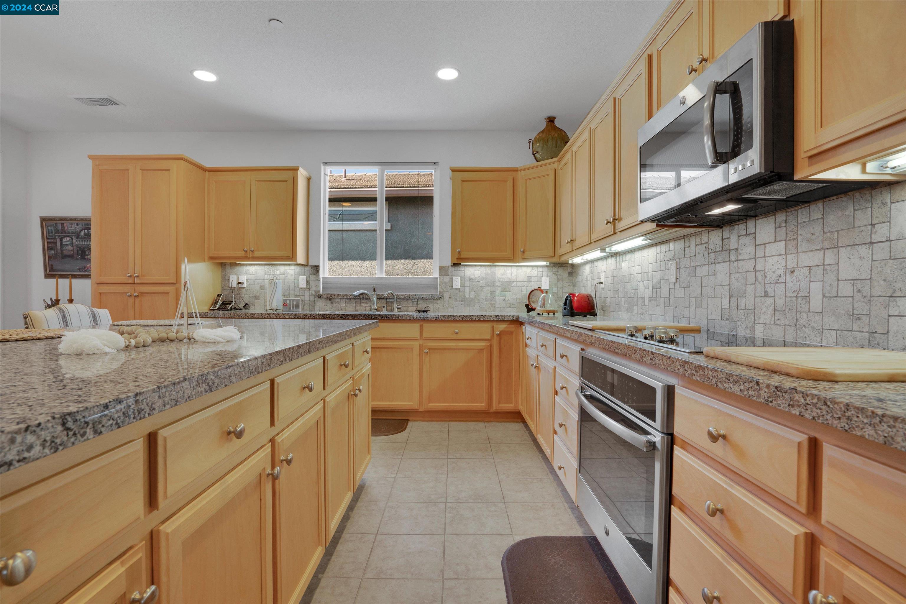412 Summerset Dr