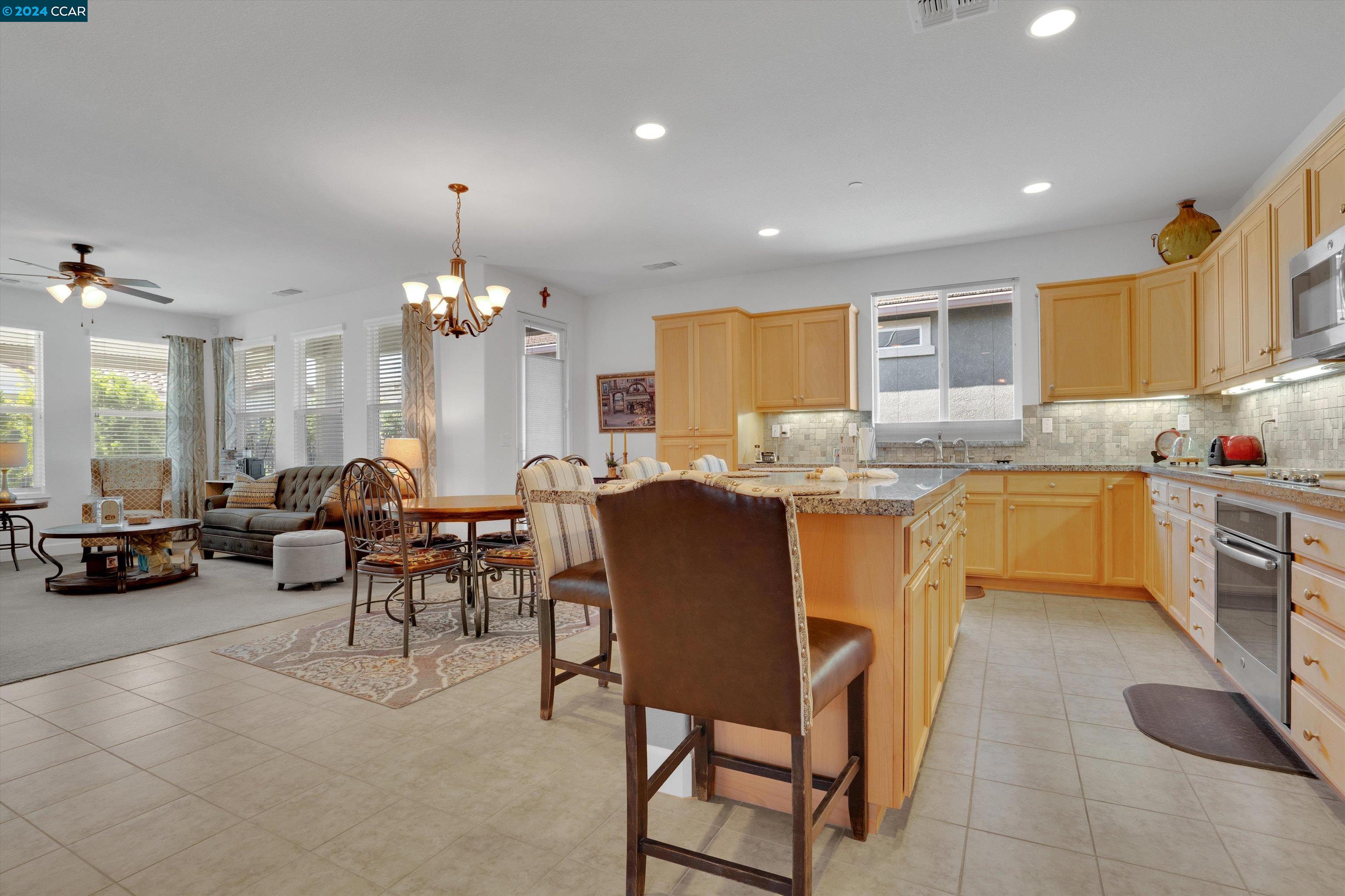 412 Summerset Dr