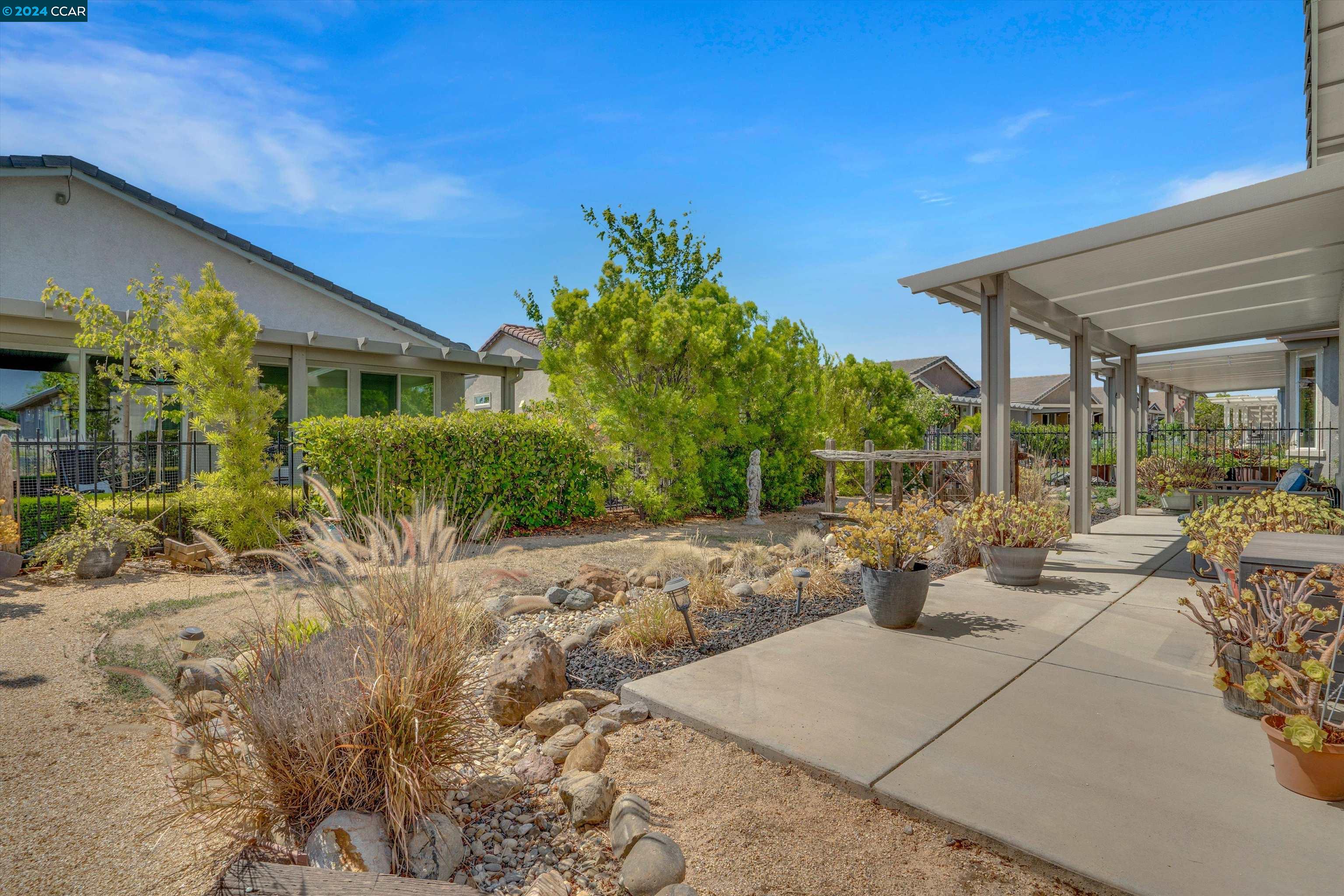 412 Summerset Dr