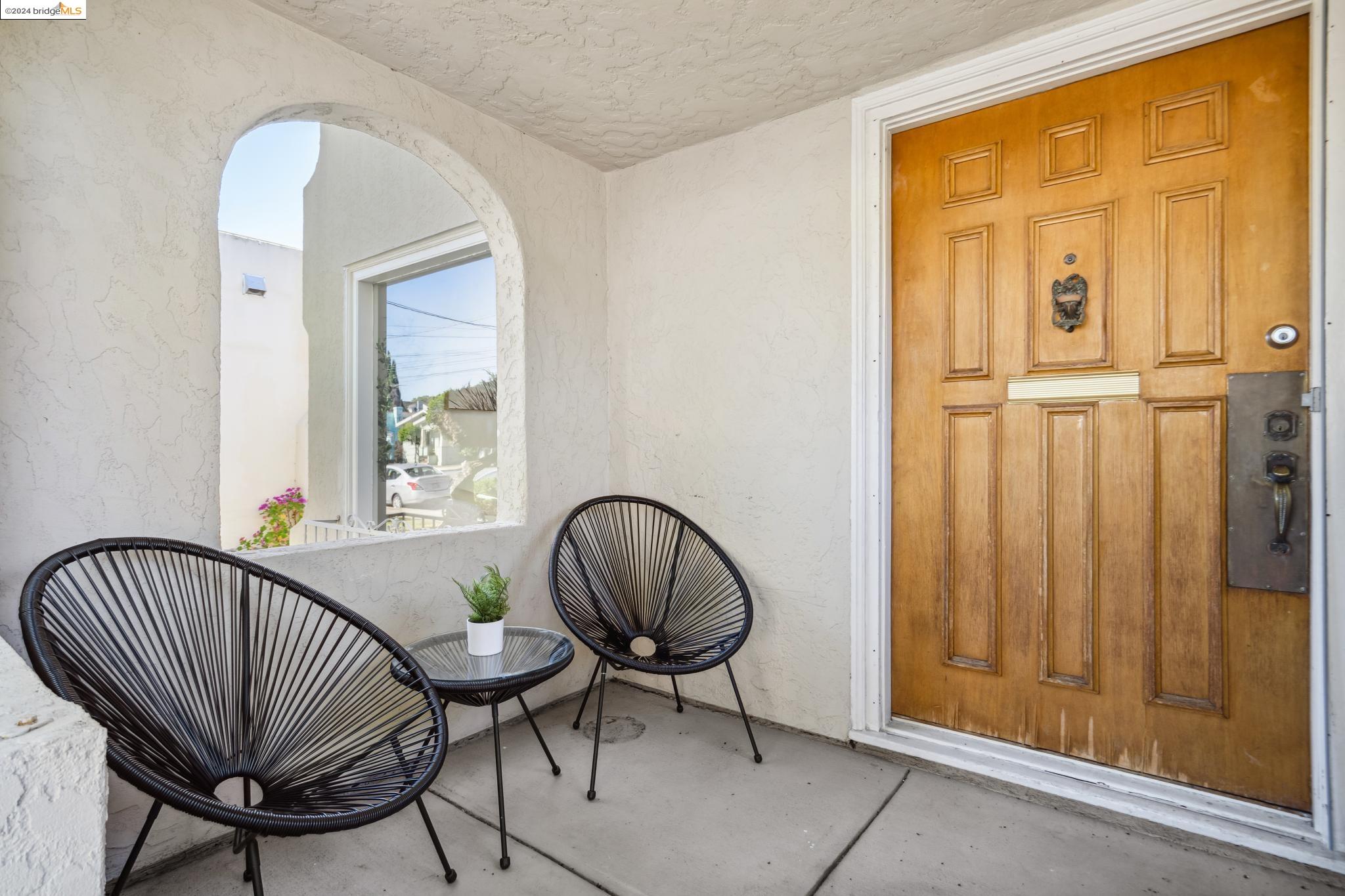 759 Saint Mary