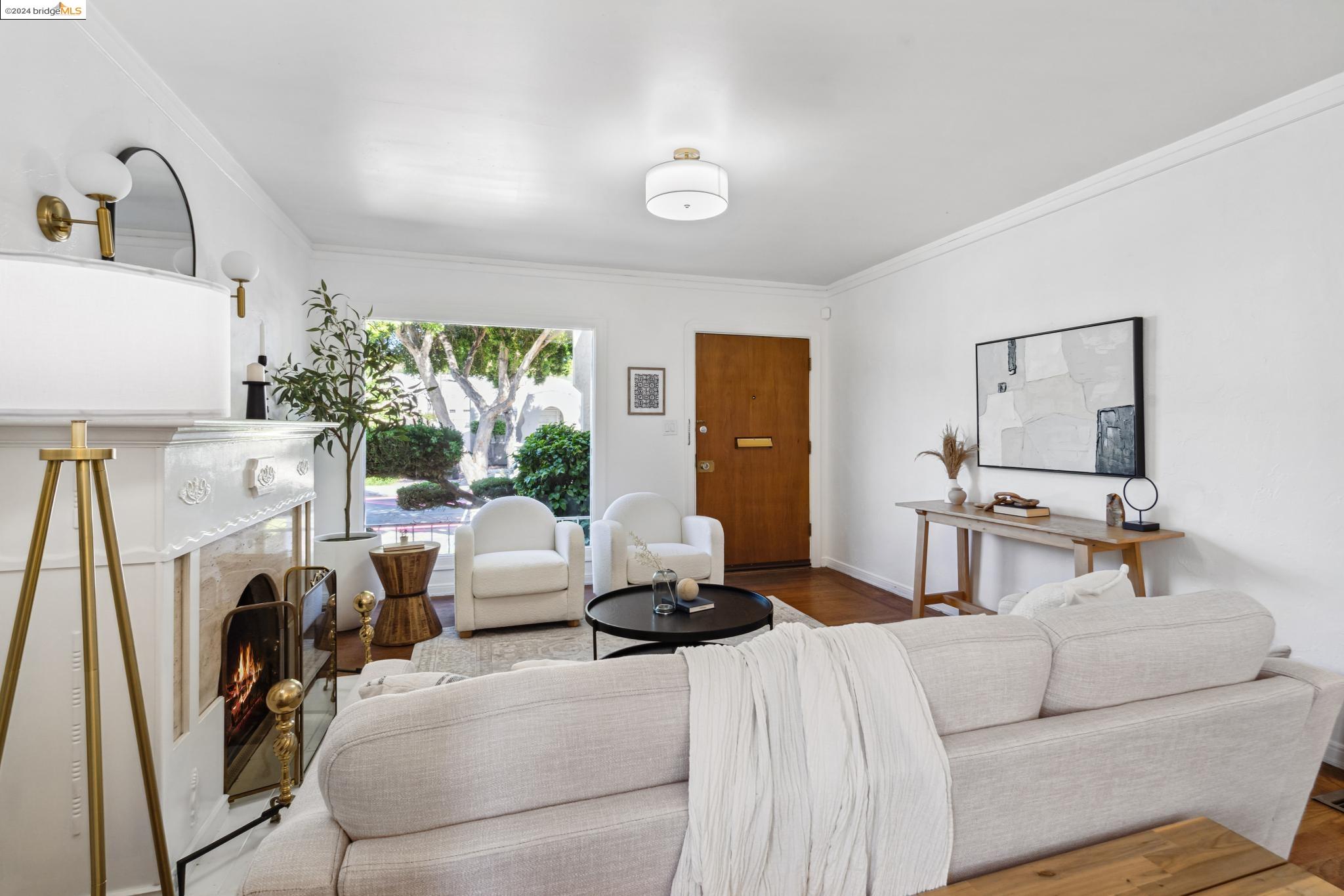 759 Saint Mary