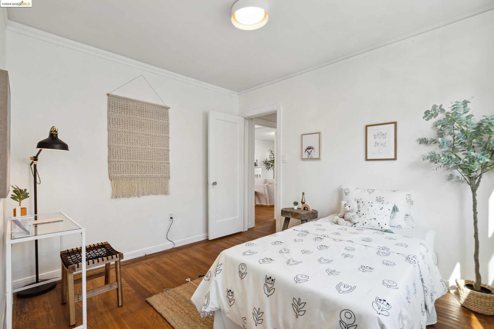 759 Saint Mary