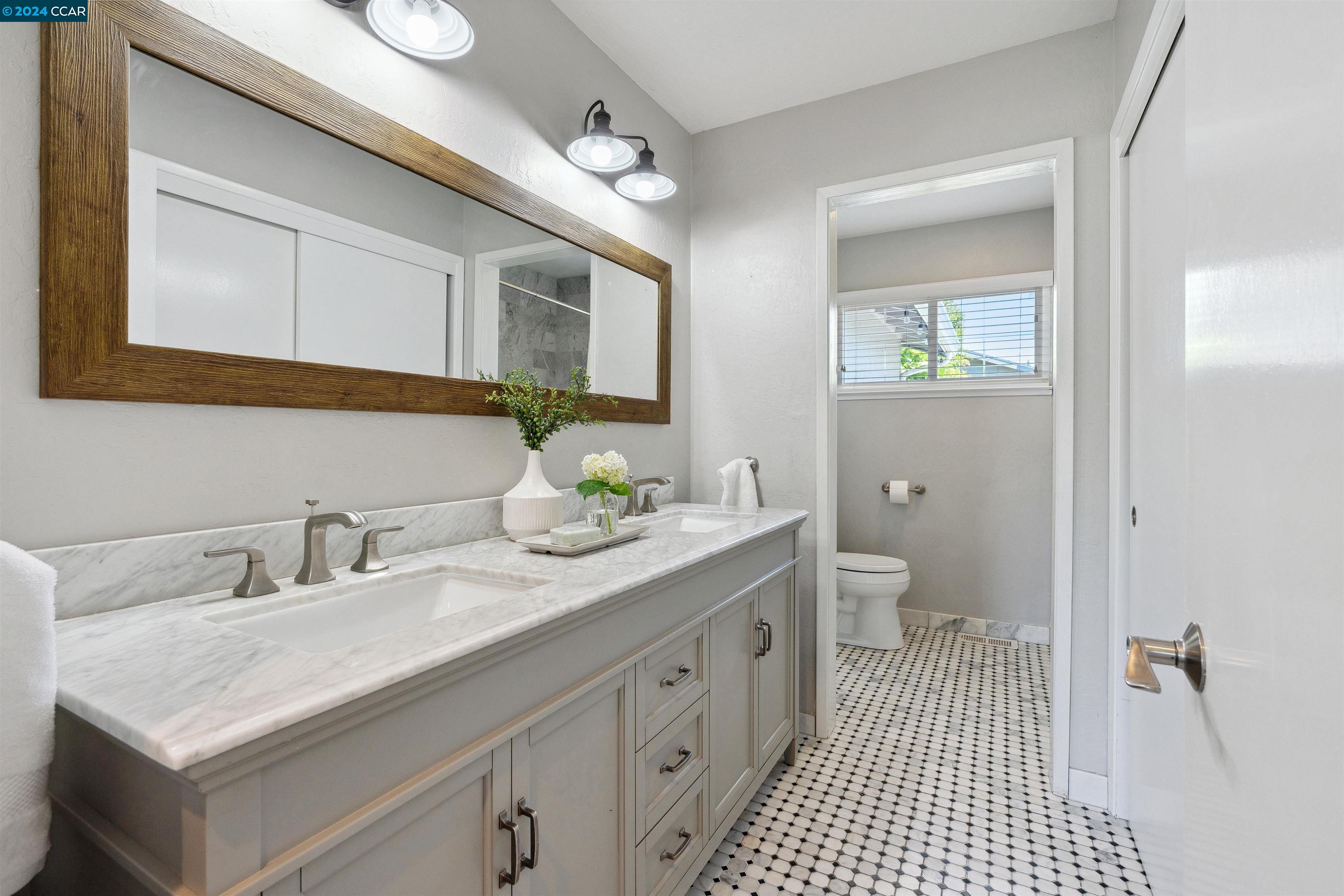 120 Pickering Pl