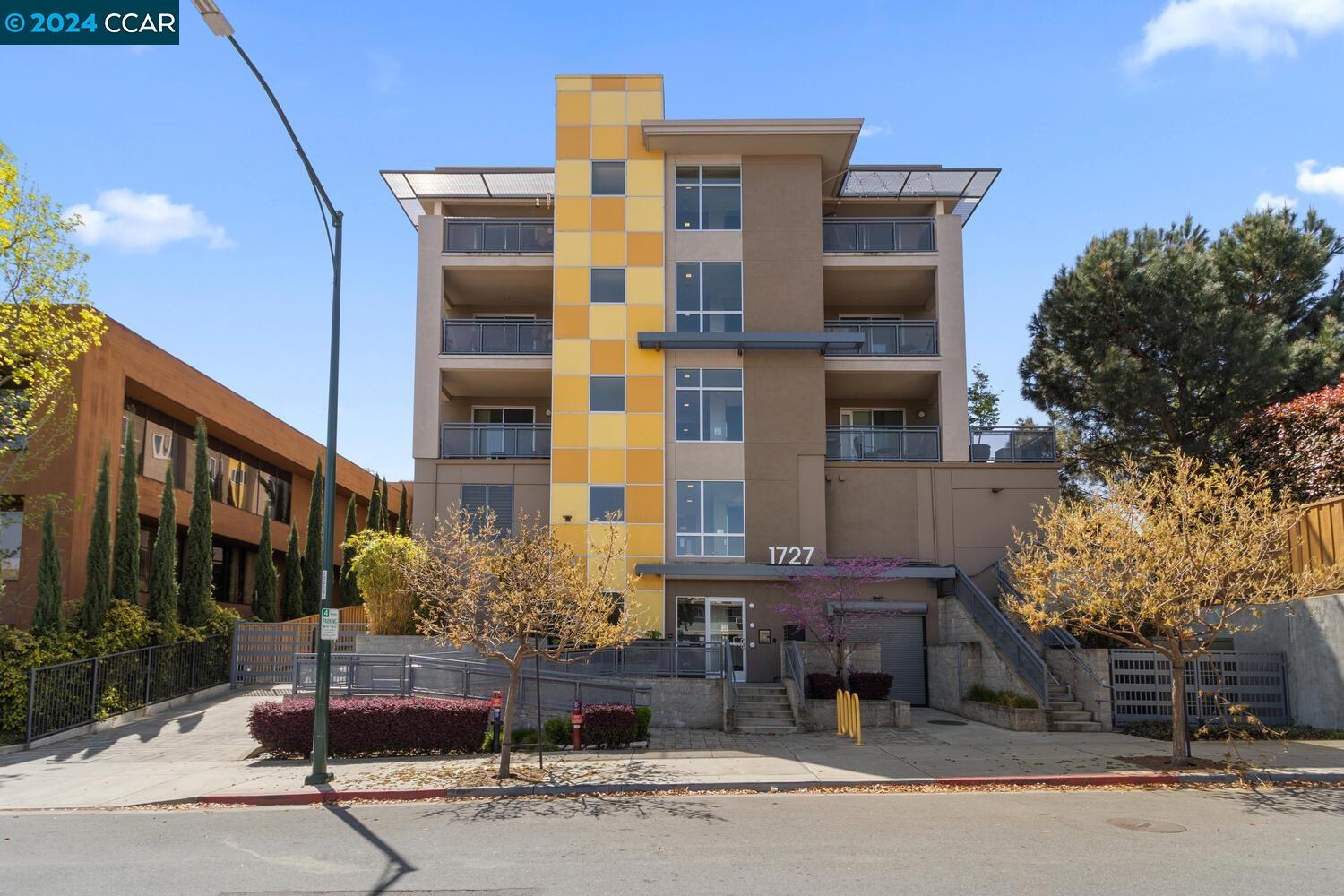 1727 Lacassie Ave # 5D