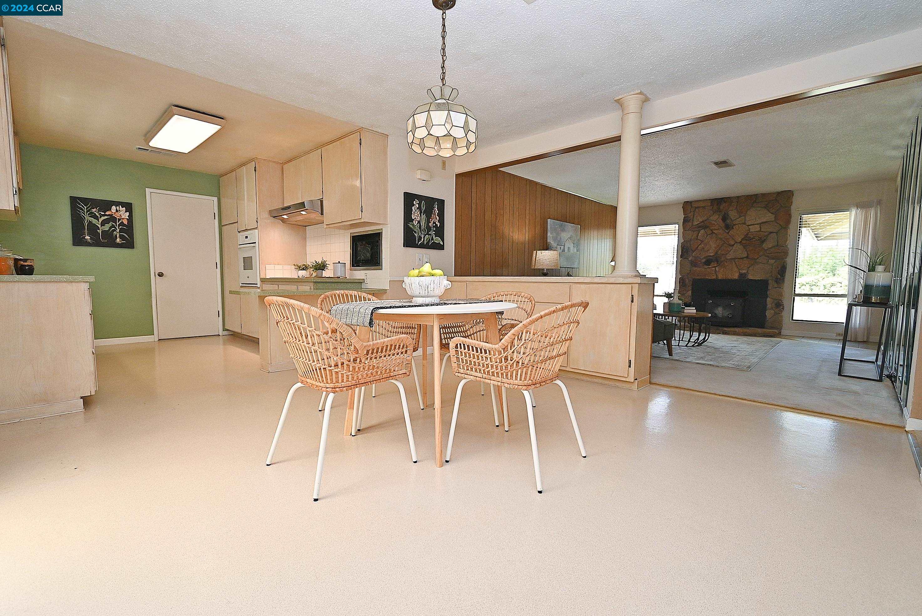 1325 CORONA PL