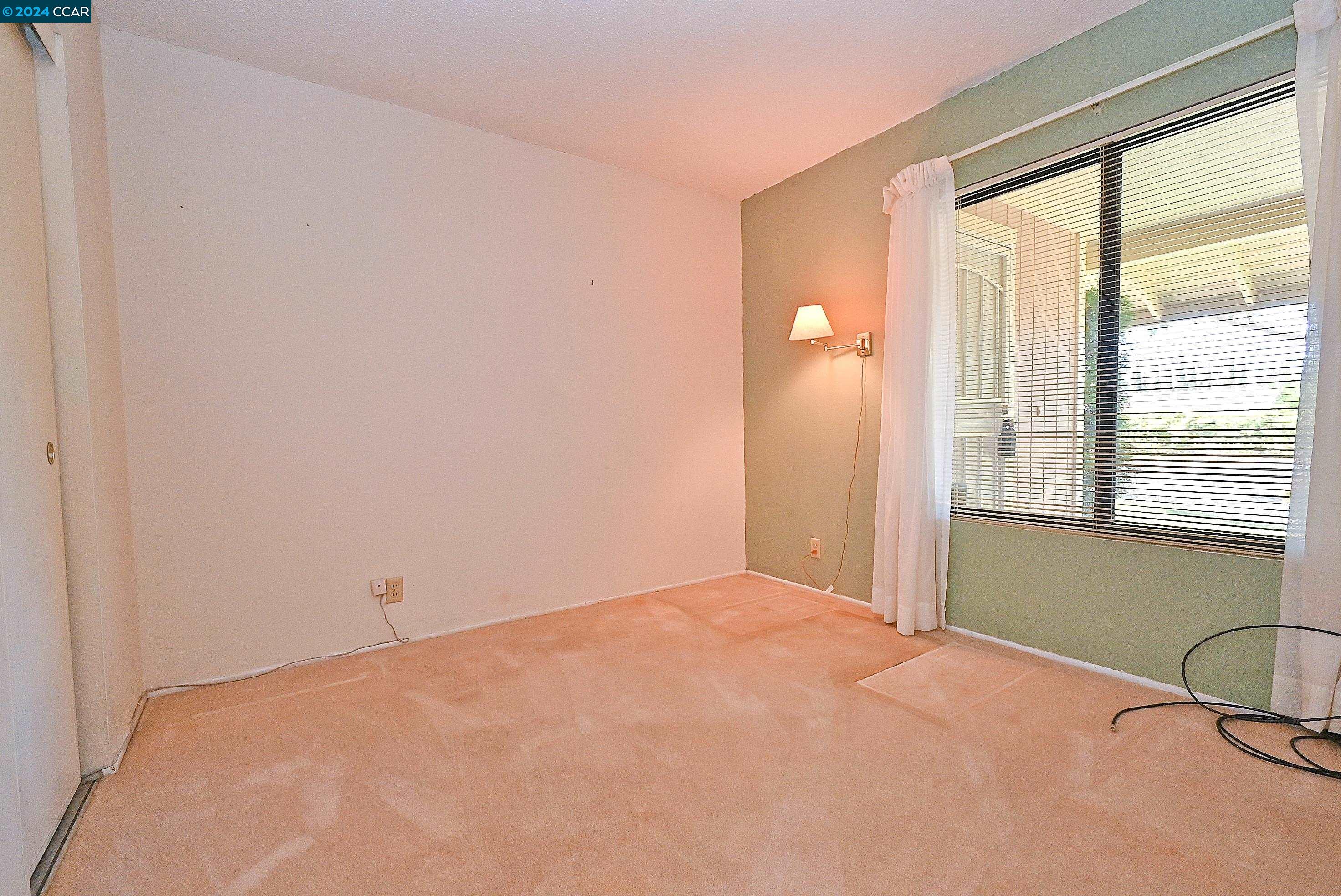 1325 CORONA PL