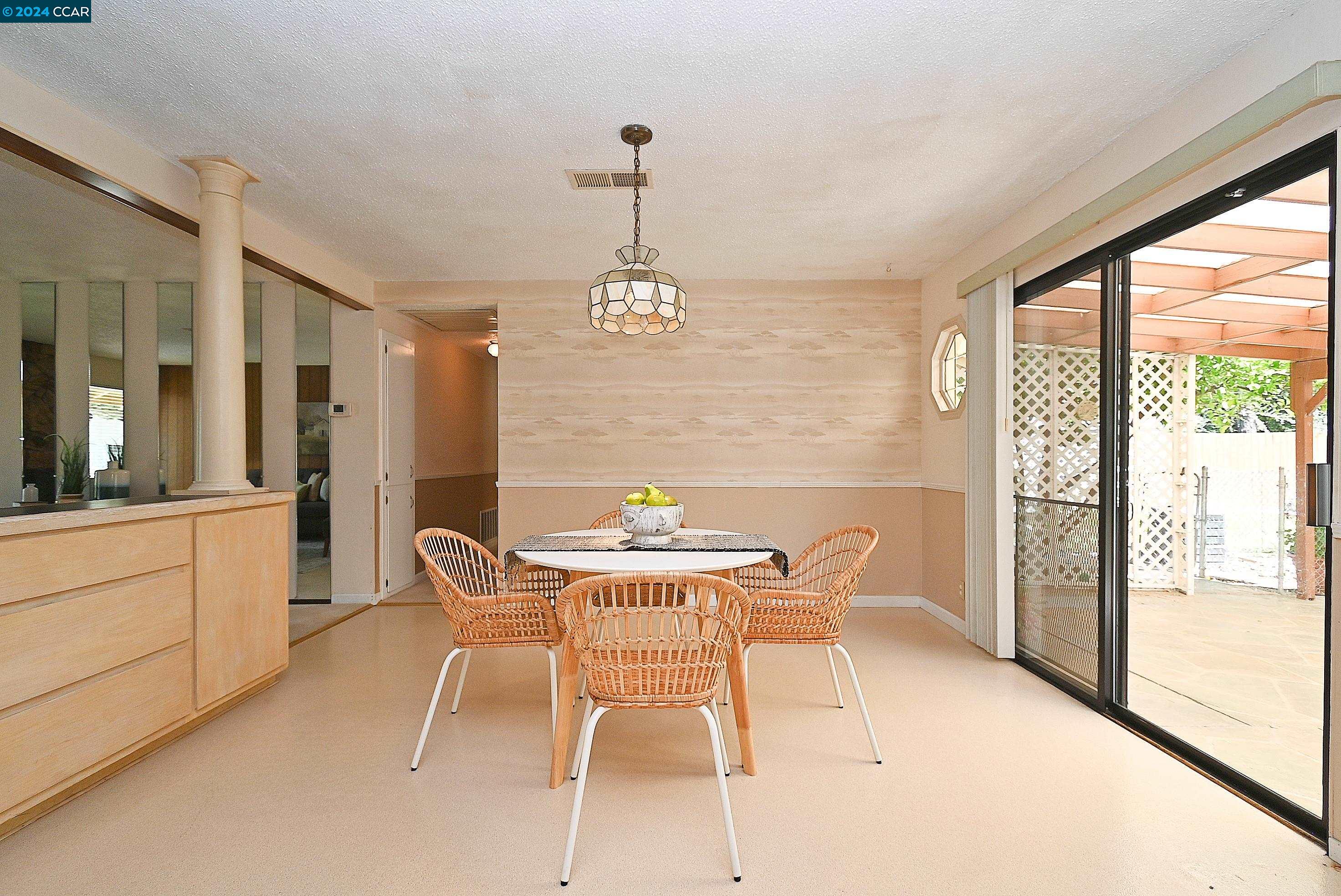 1325 CORONA PL