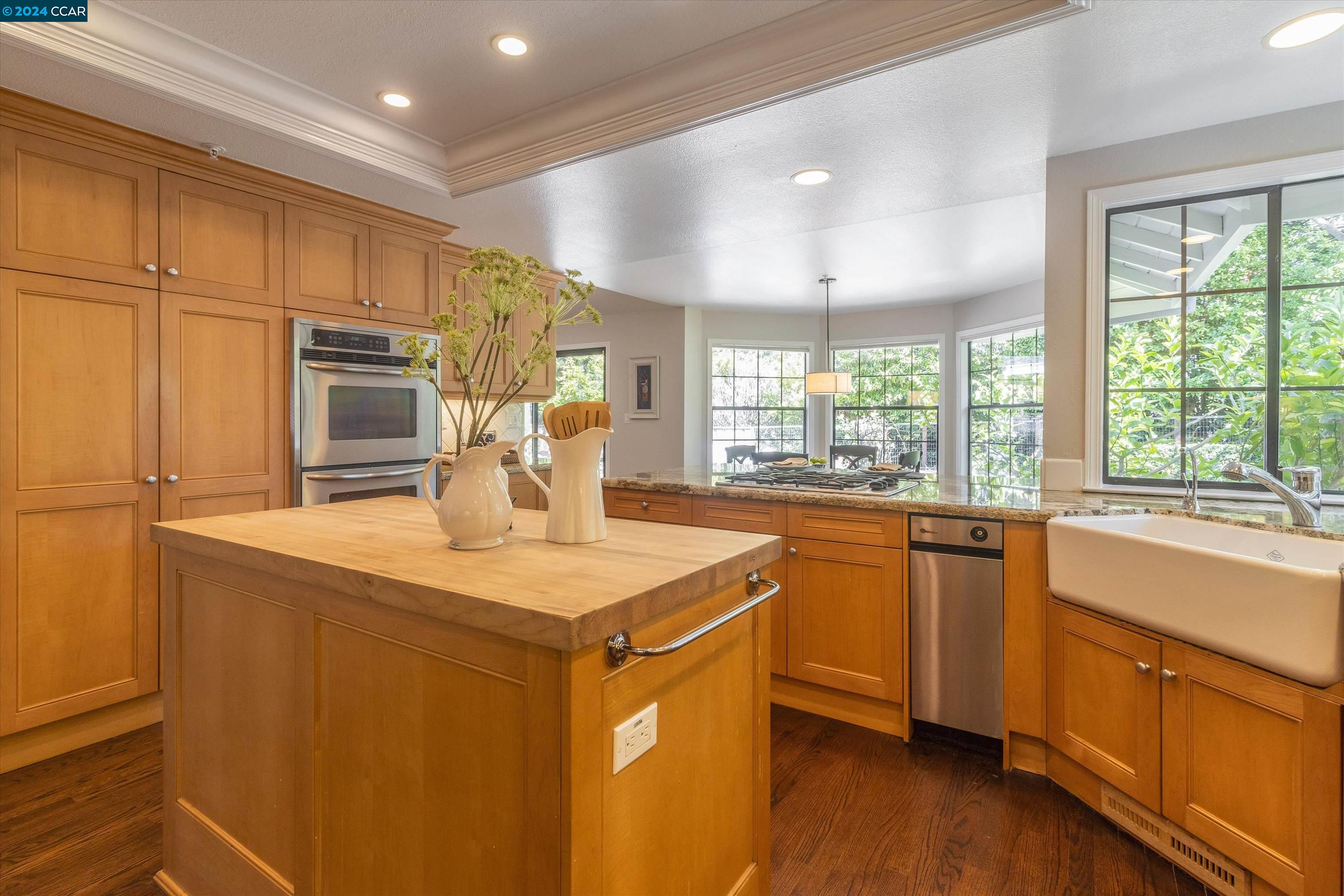 3 Peralta Ct