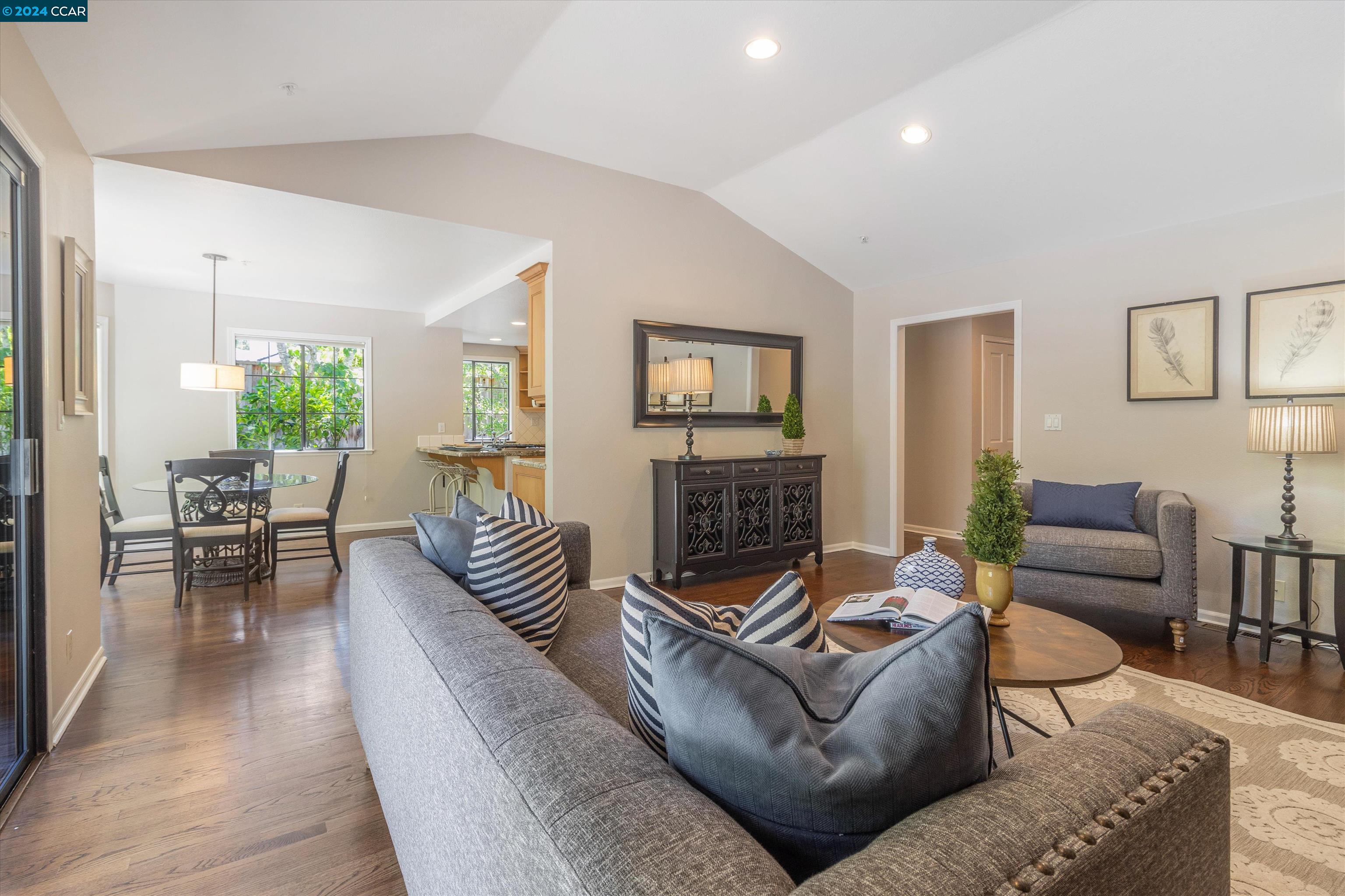 3 Peralta Ct