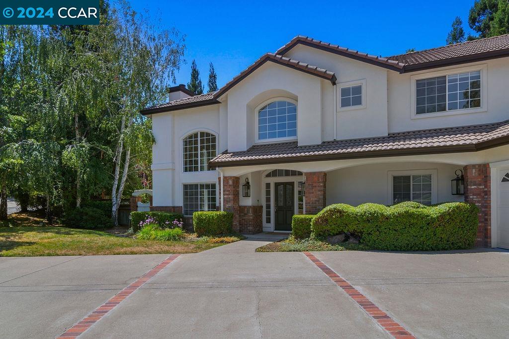 11 Blackwood Court