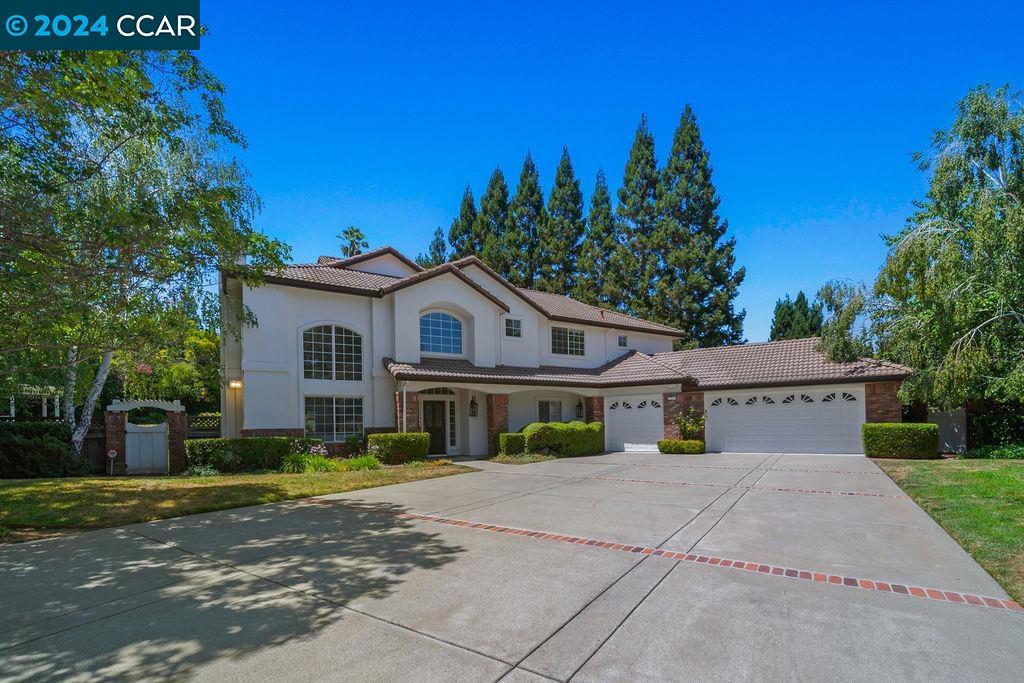 11 Blackwood Court