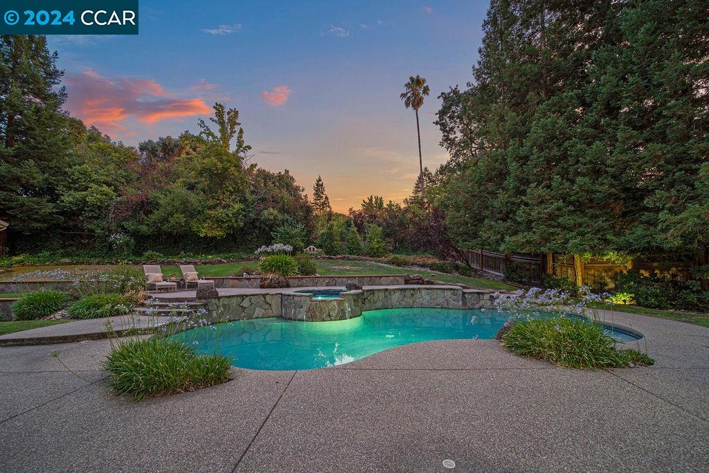 11 Blackwood Court