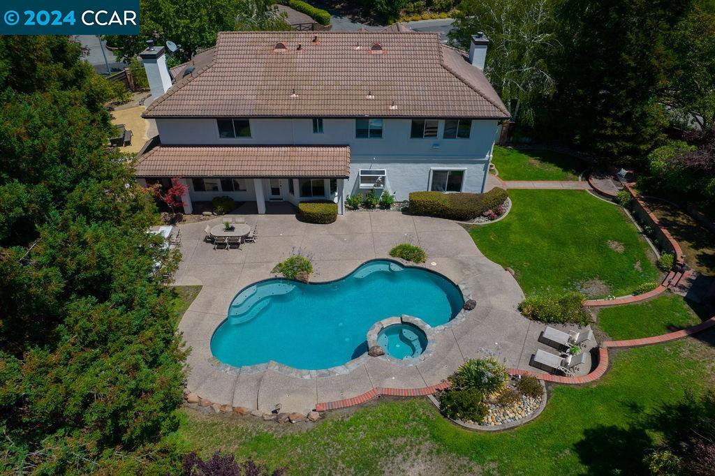 11 Blackwood Court