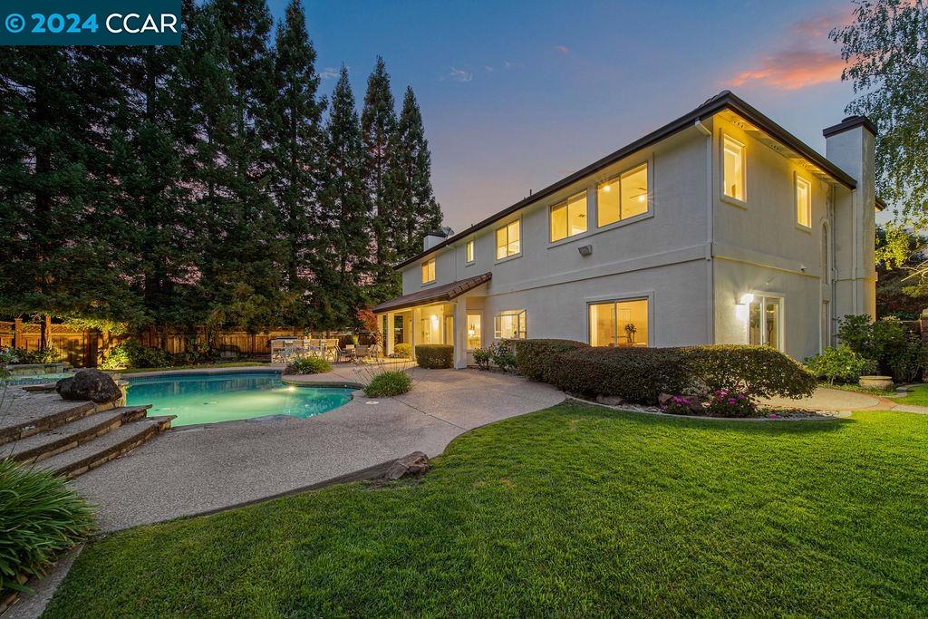 11 Blackwood Court