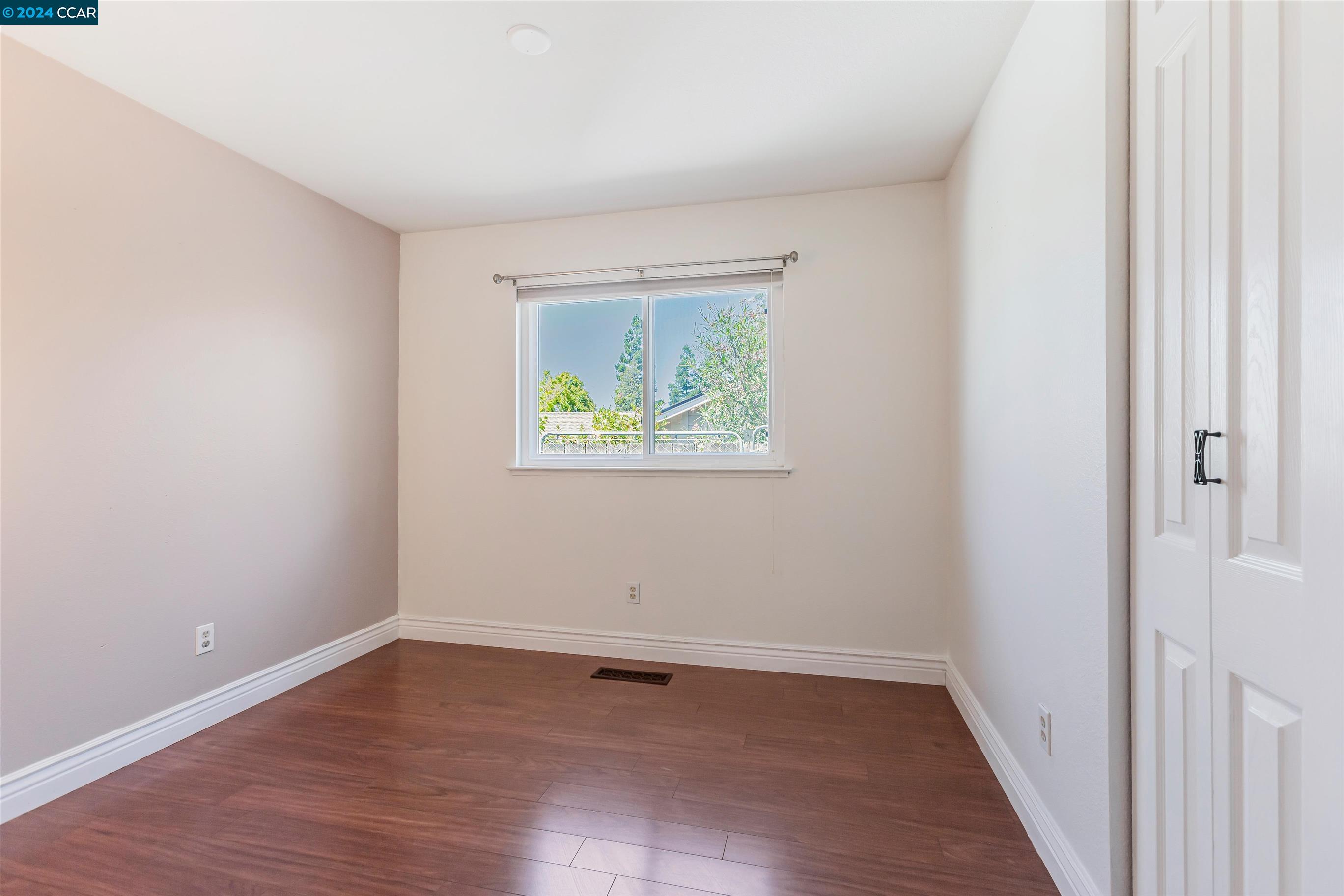 2522 Holly View Drive