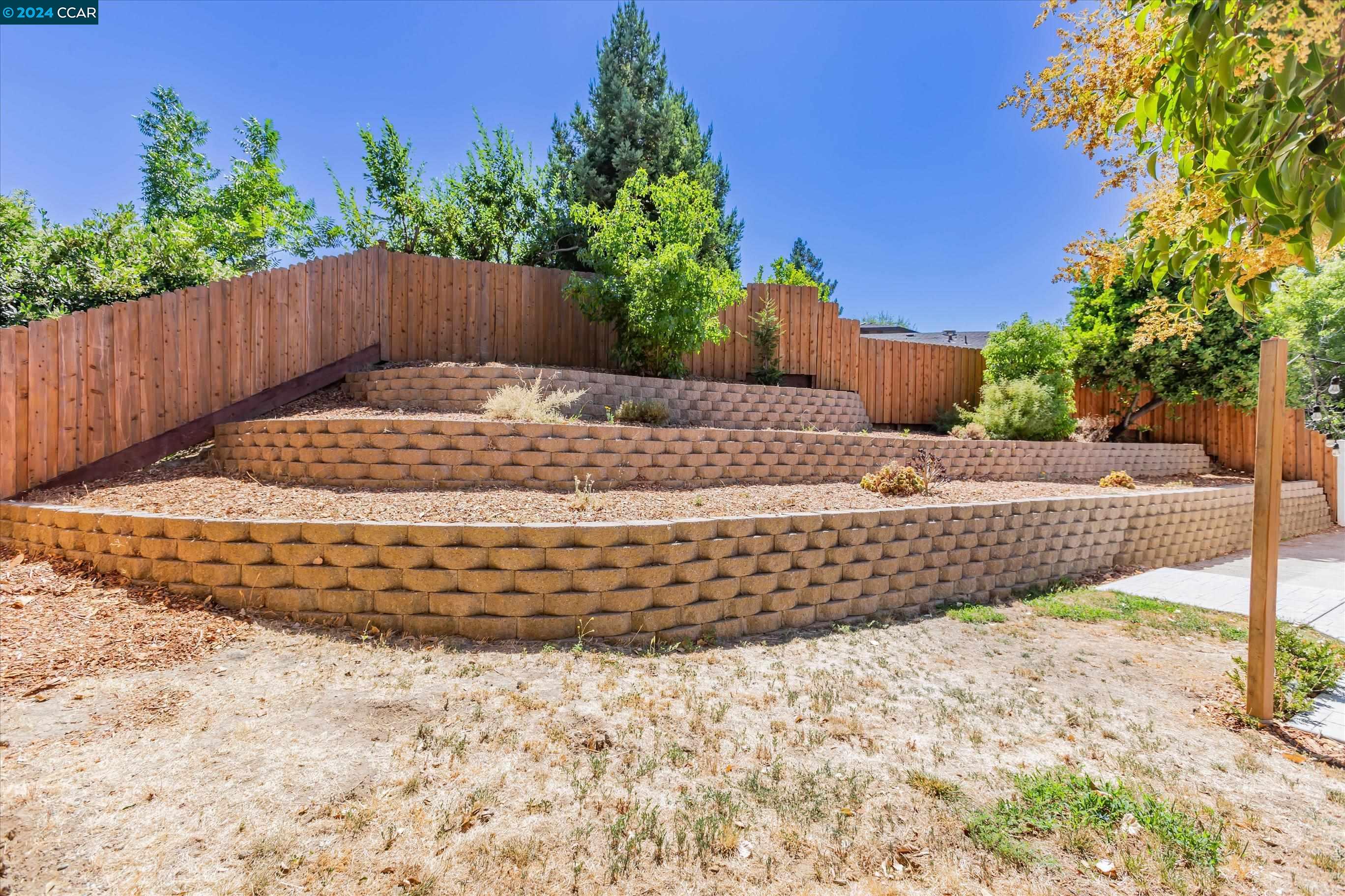 2522 Holly View Drive