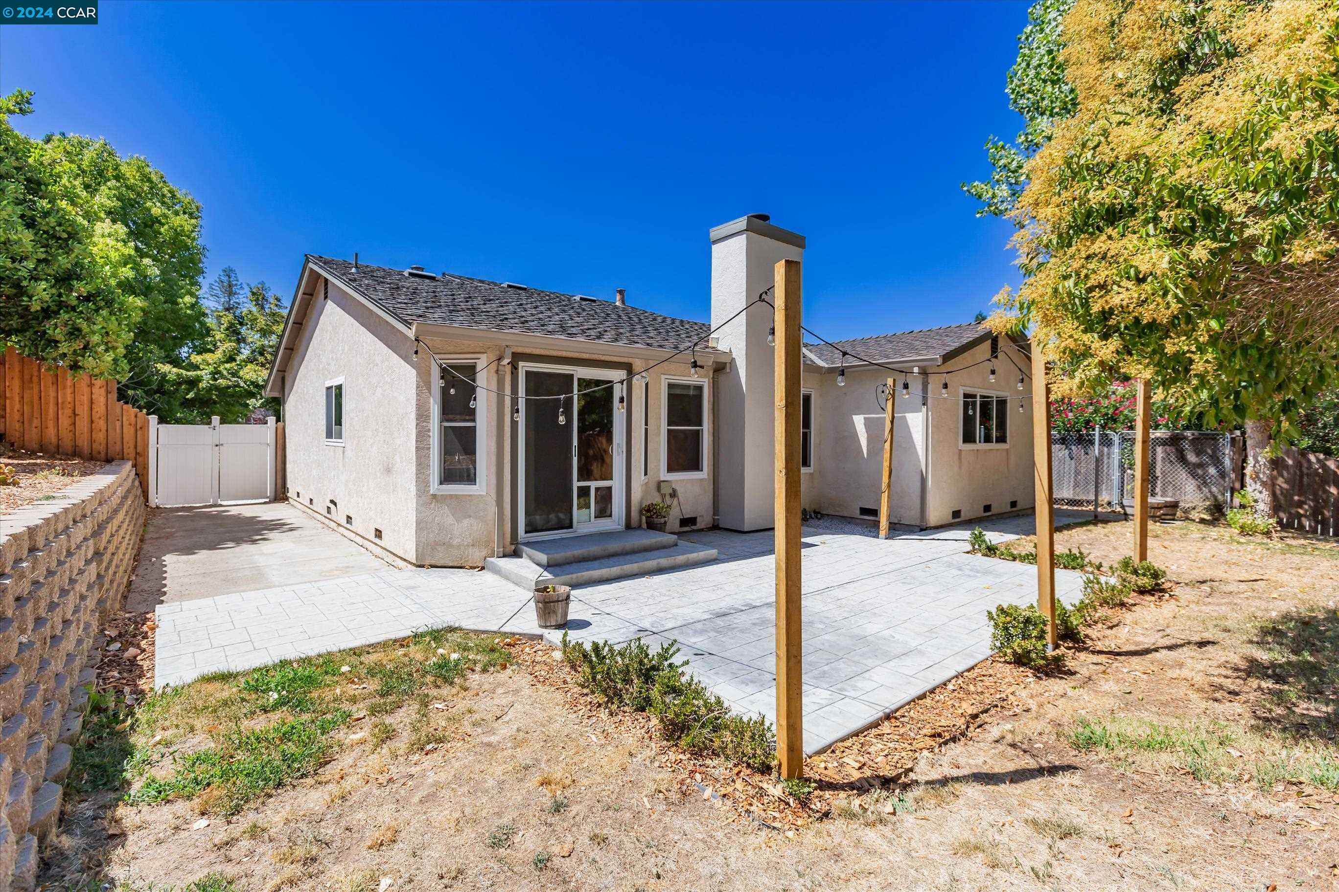 2522 Holly View Drive