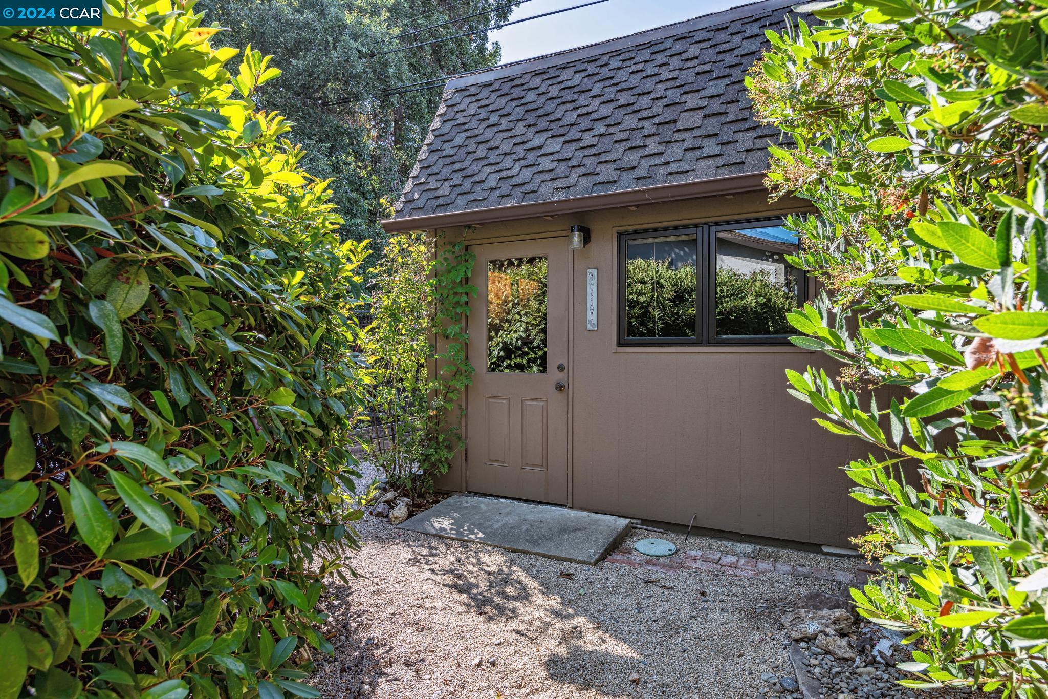 3111 San Gabriel Dr