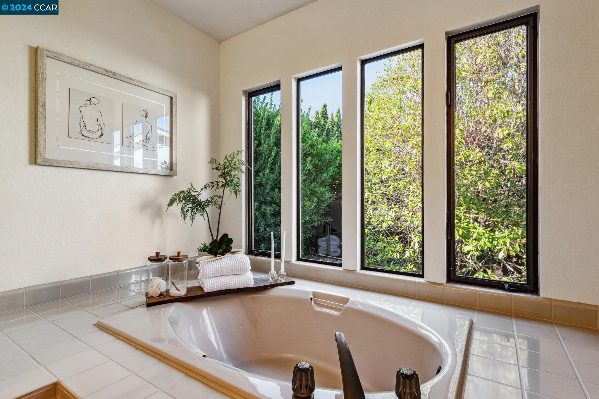 3111 San Gabriel Dr