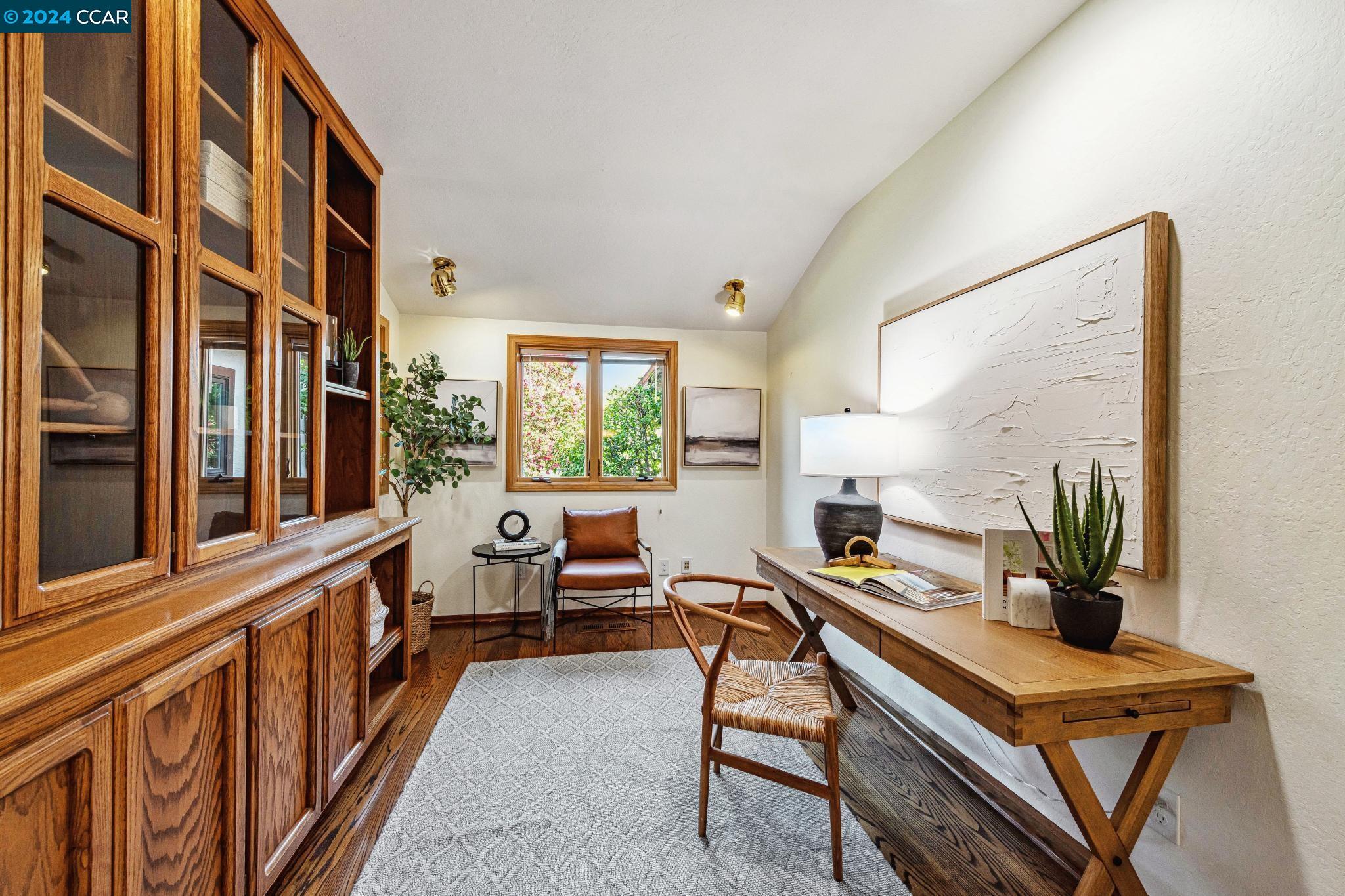 3111 San Gabriel Dr