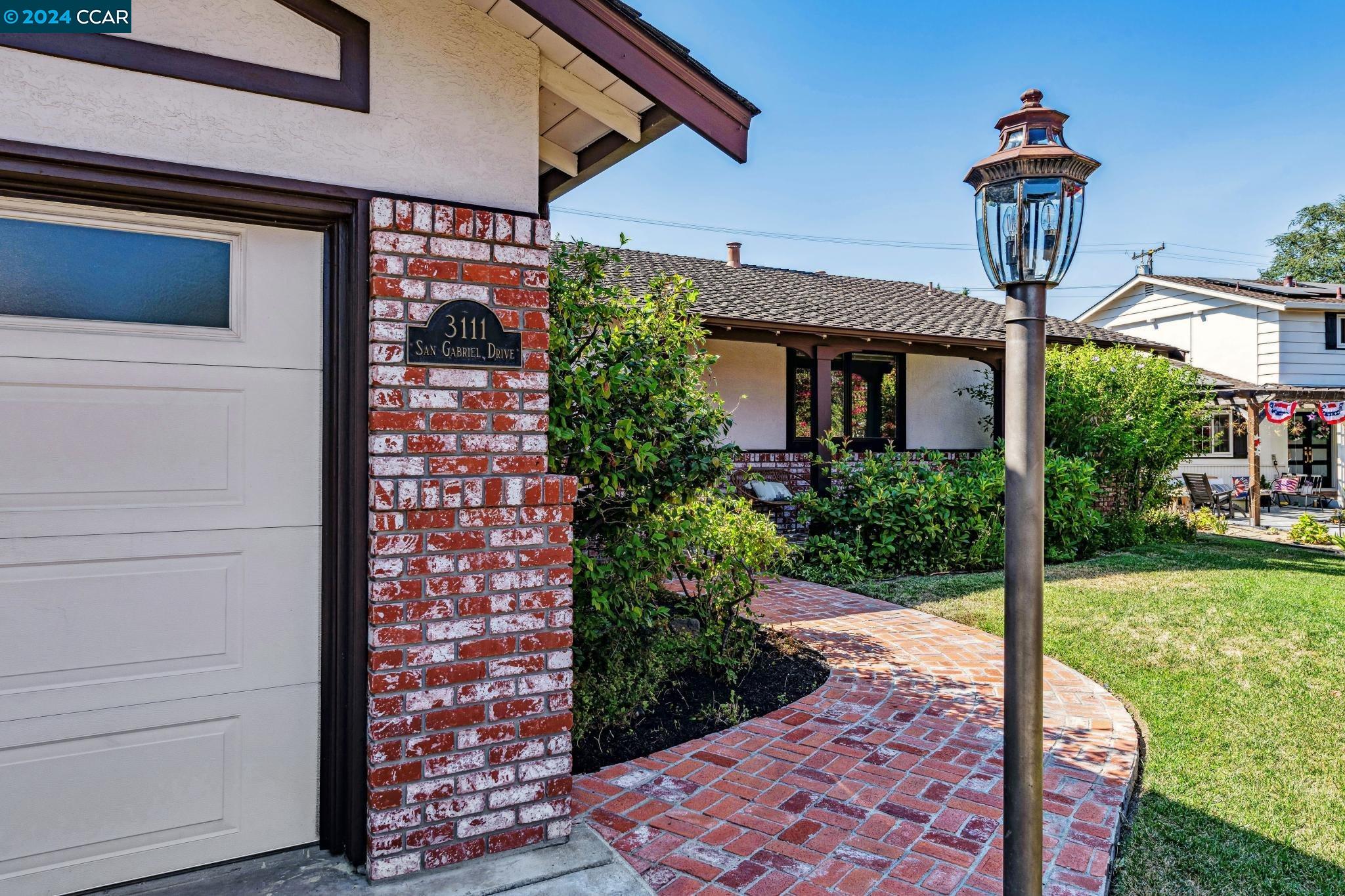 3111 San Gabriel Dr