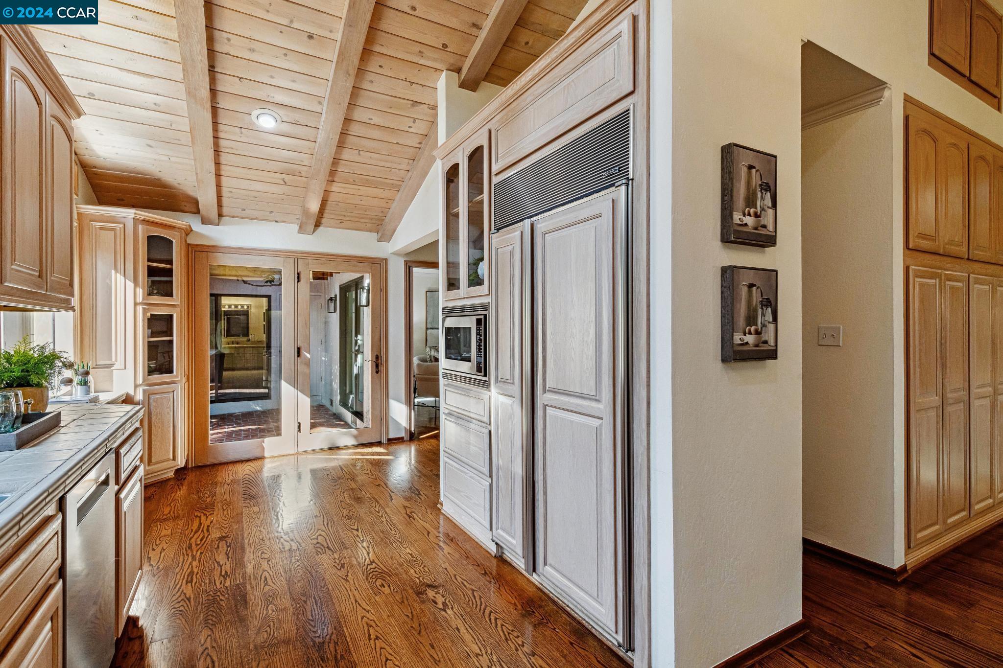 3111 San Gabriel Dr
