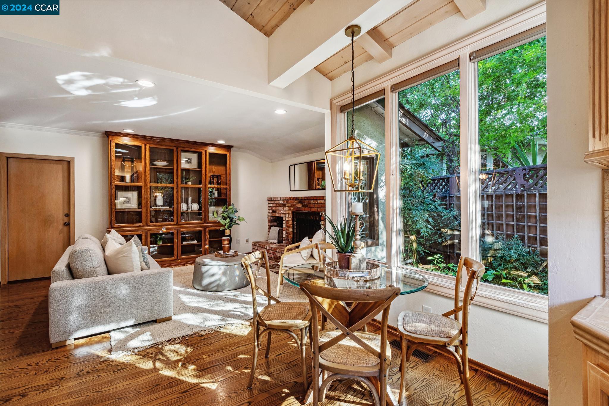 3111 San Gabriel Dr