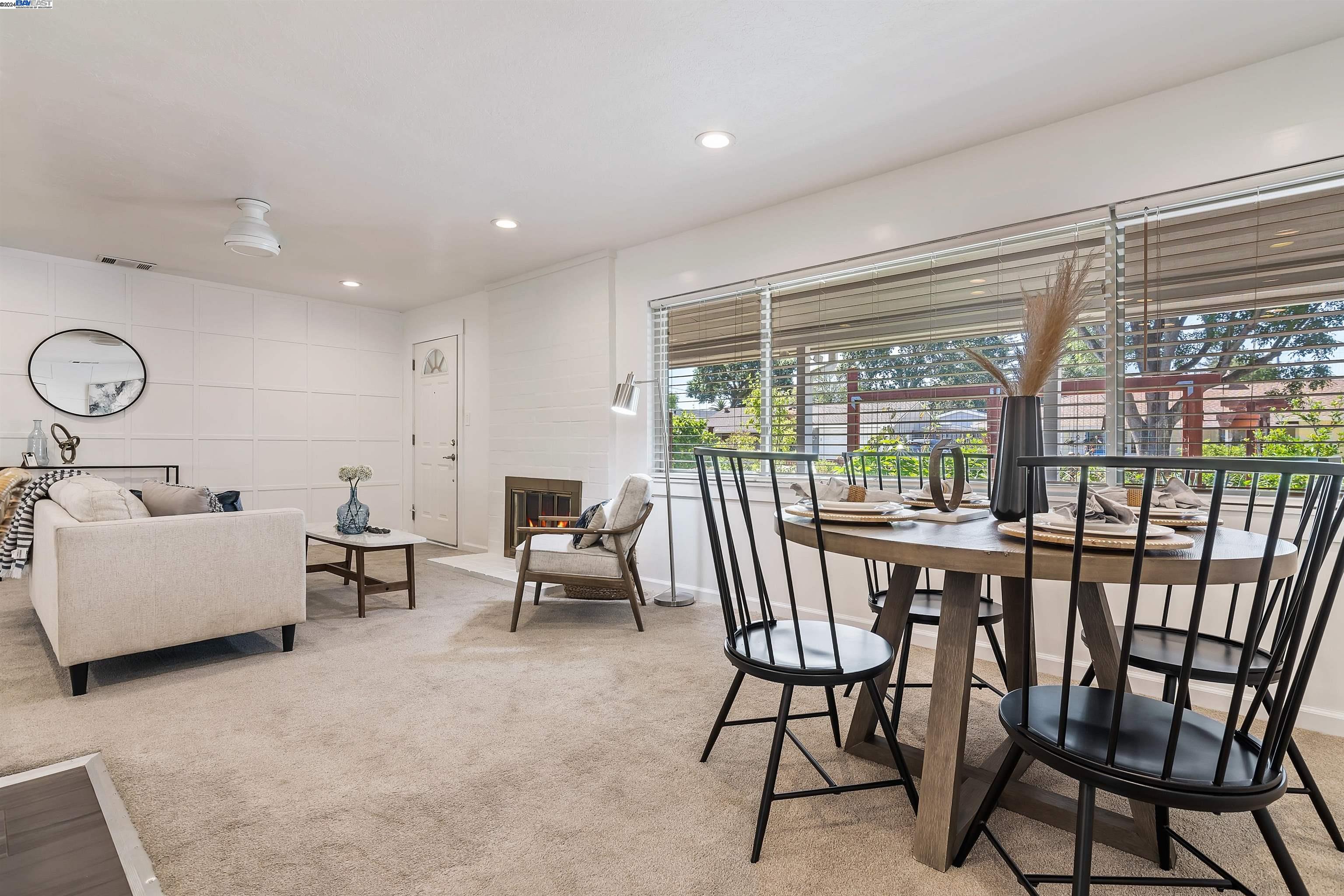 48 Mazie Dr
