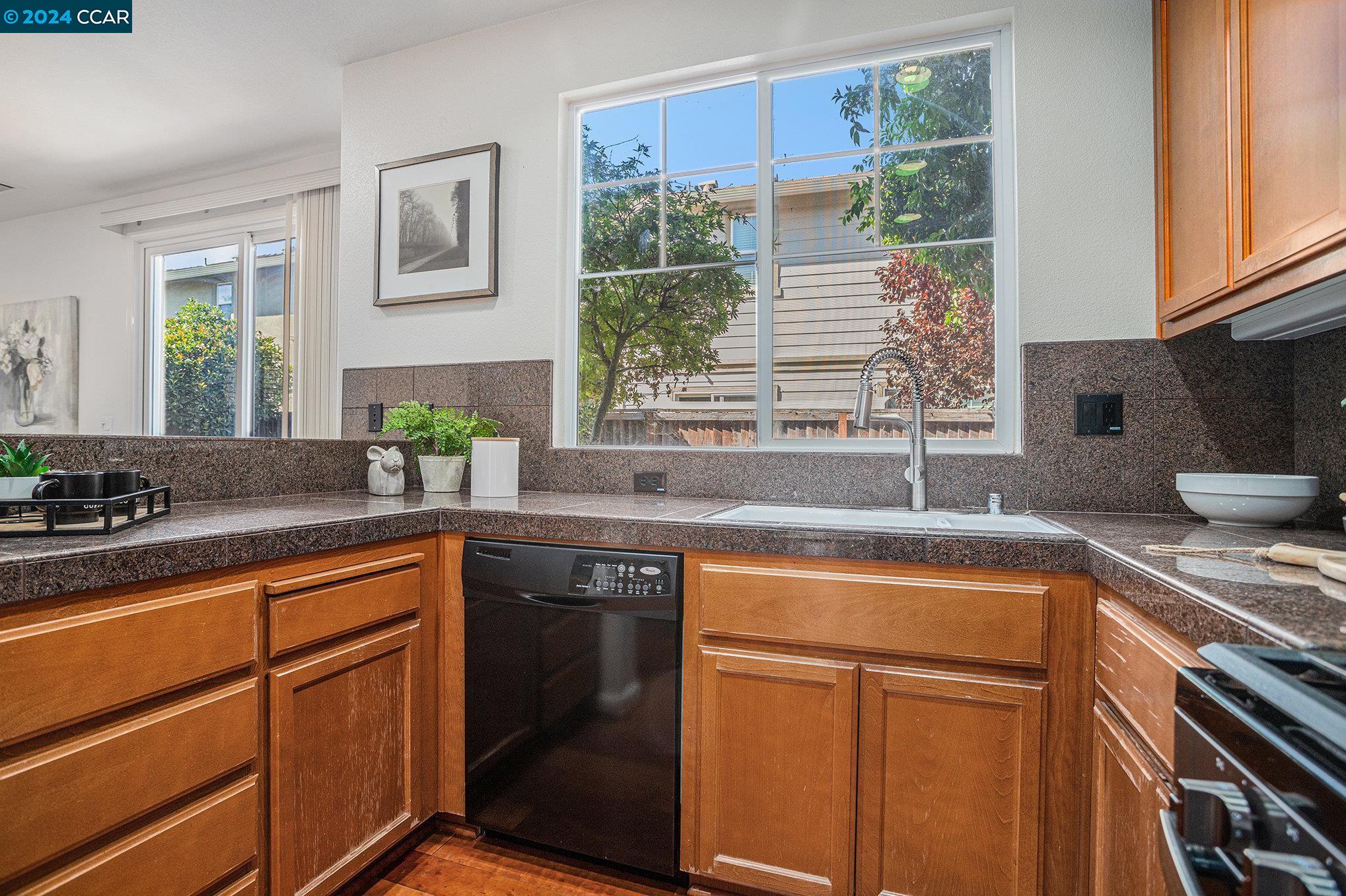 473 Chicory Ct