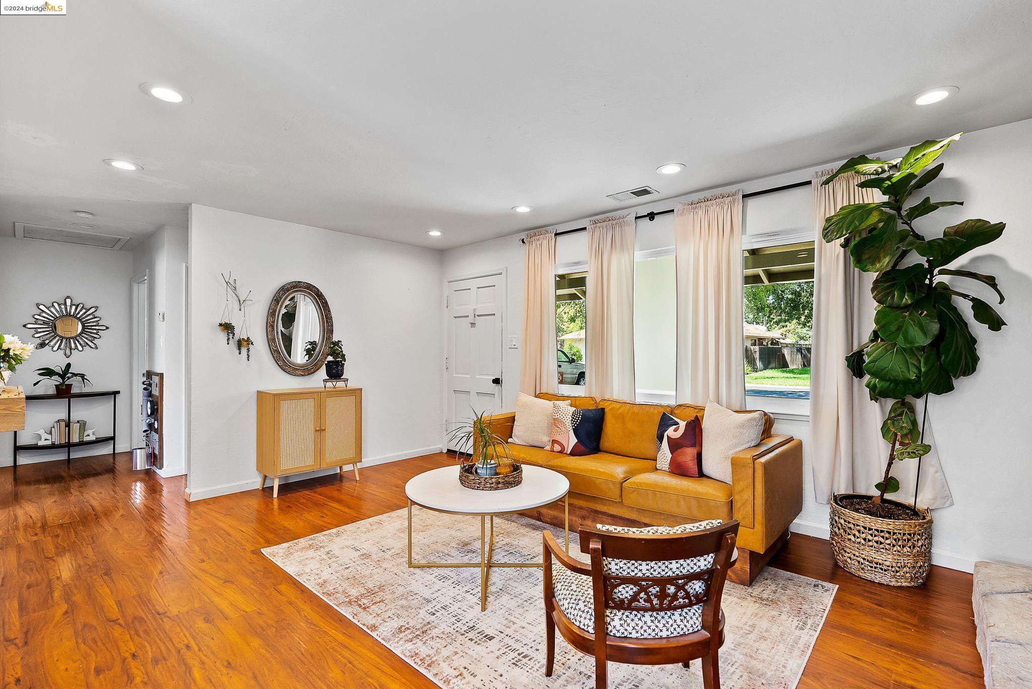 179 Maxine Drive