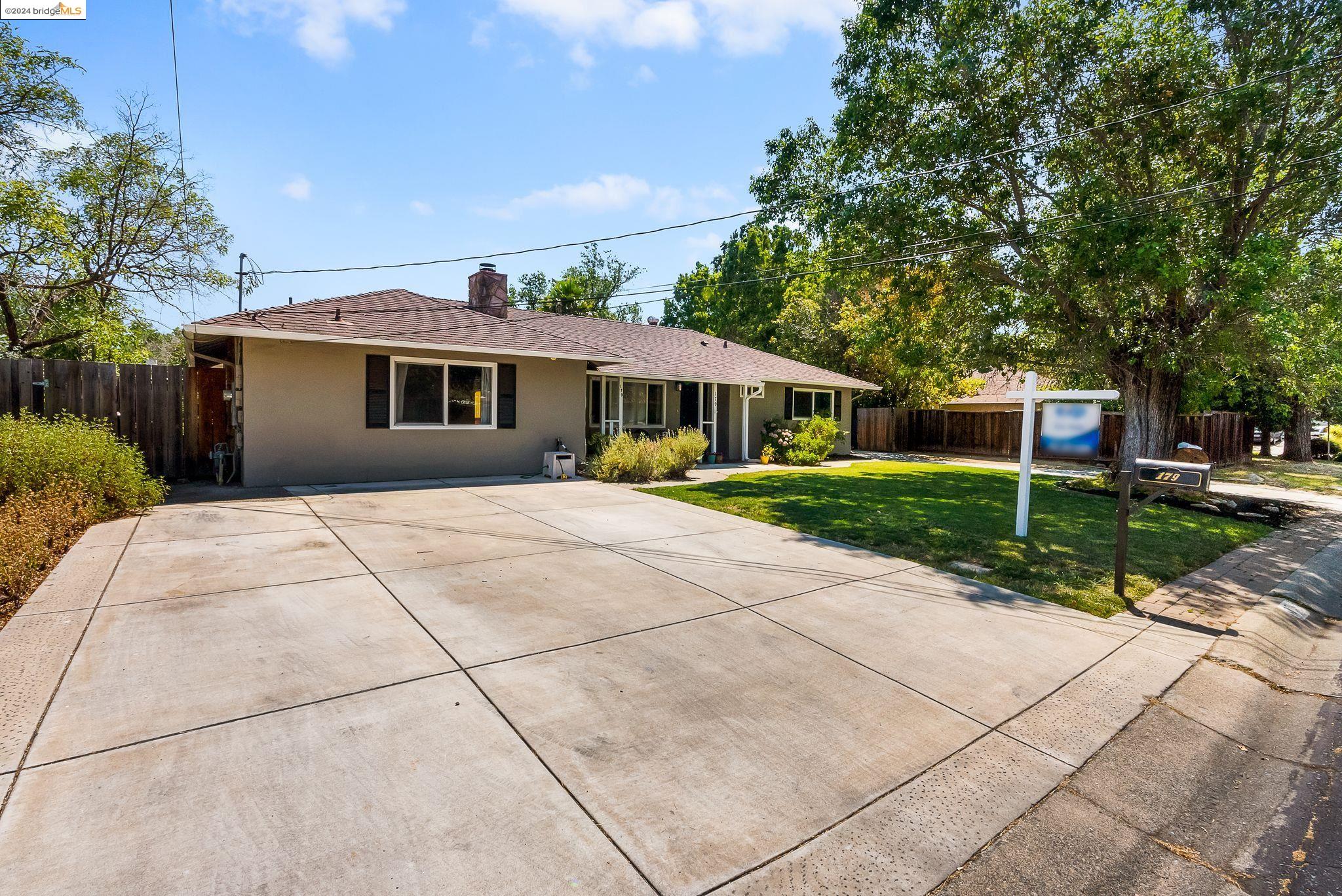 179 Maxine Drive