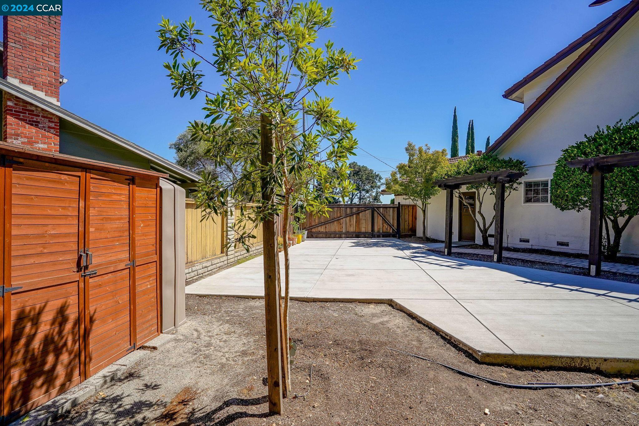 11381 Rampart Dr