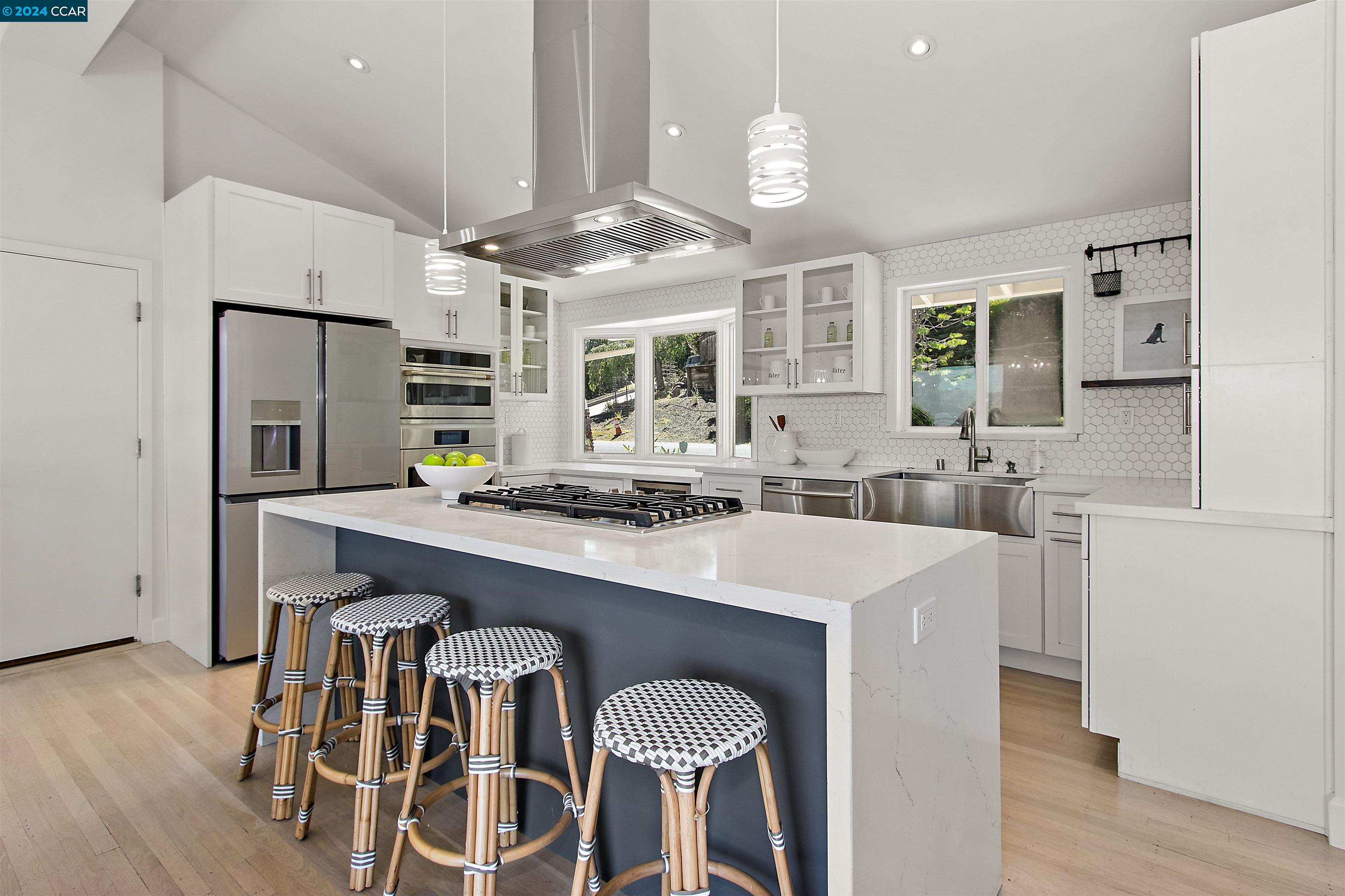 1340 Juanita Drive