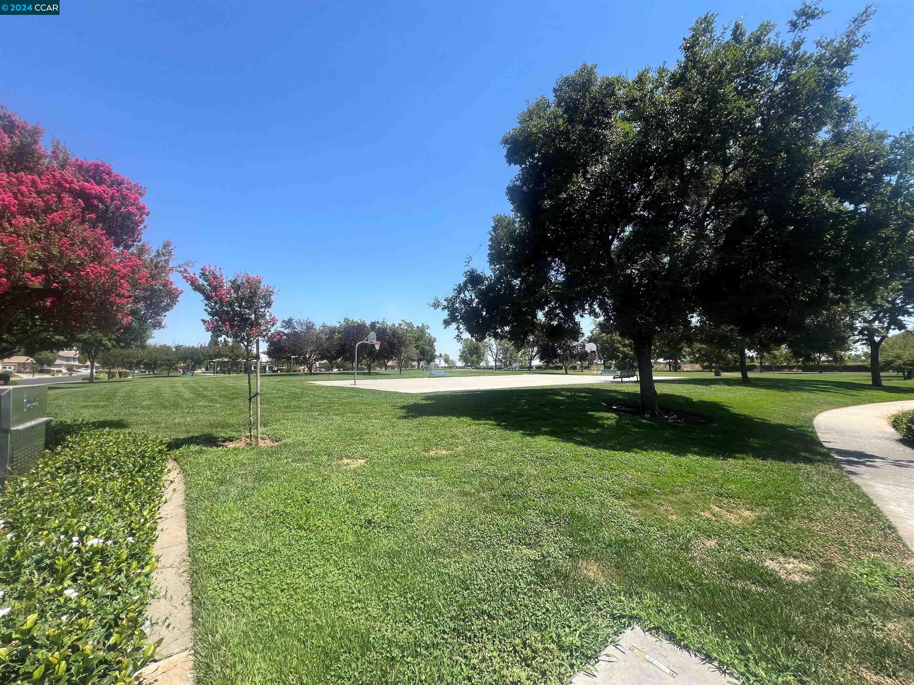 735 Campanello Way