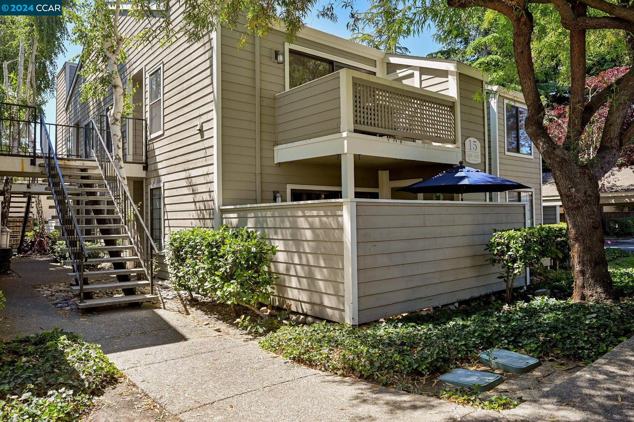 128 Eastridge Dr