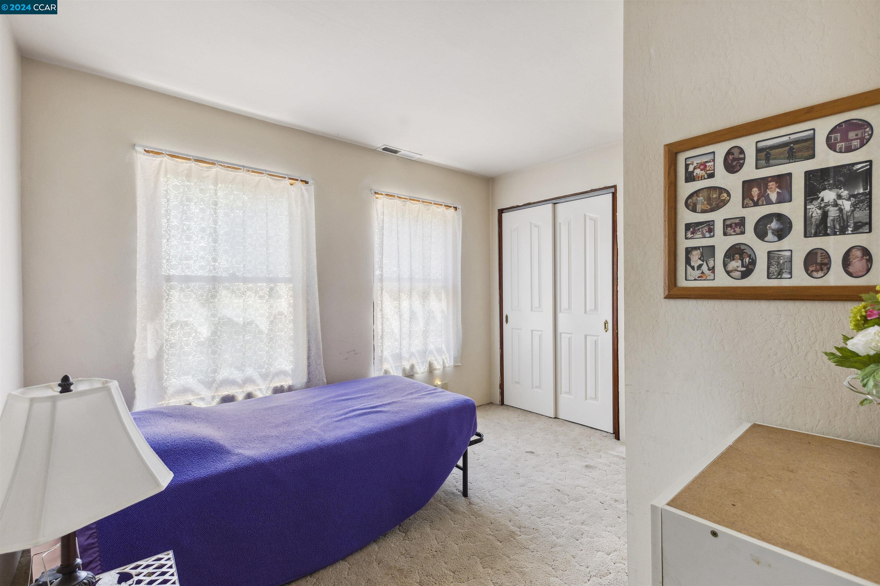 1241 Laverock Ln