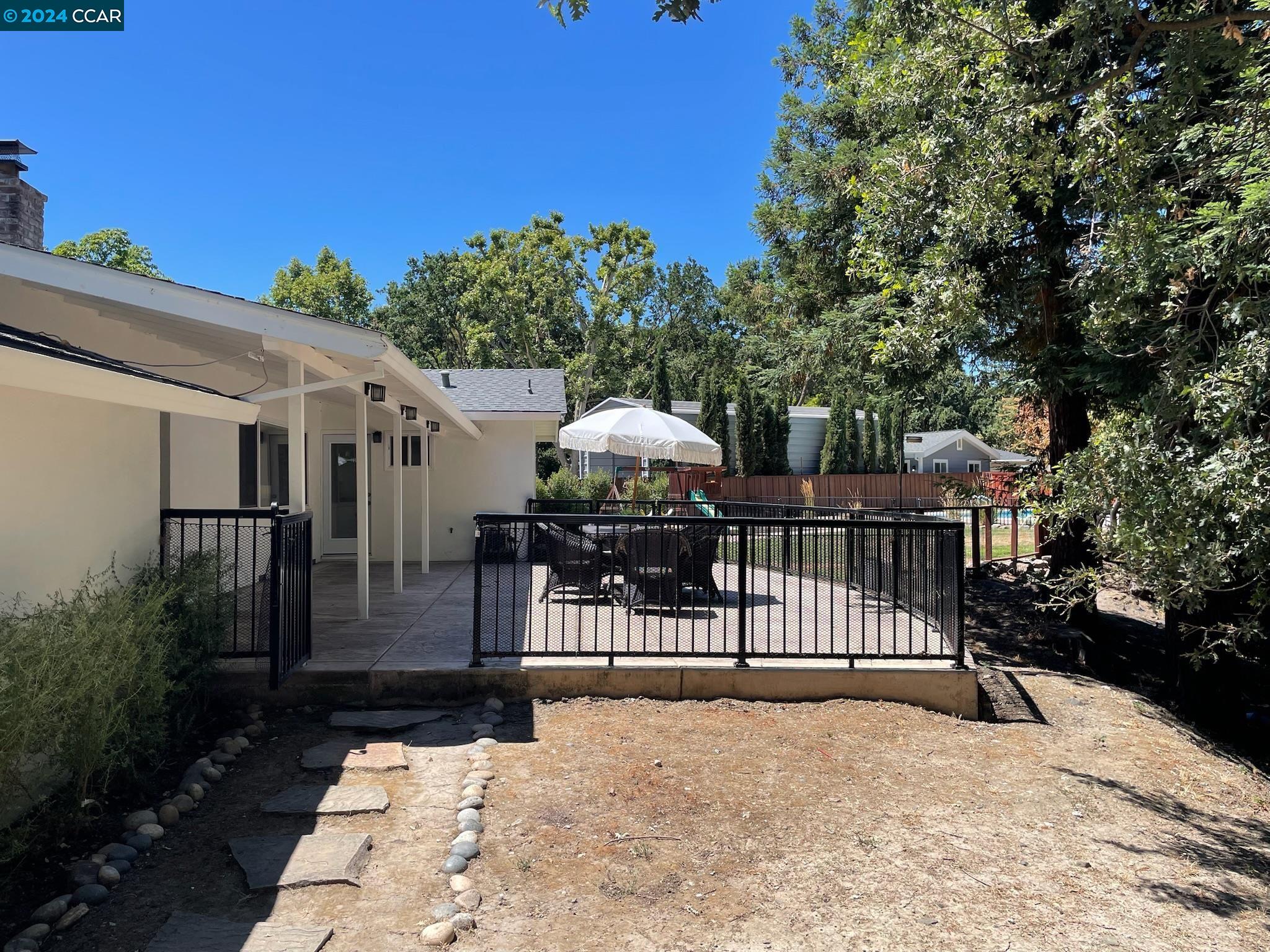291 Montecillo Dr