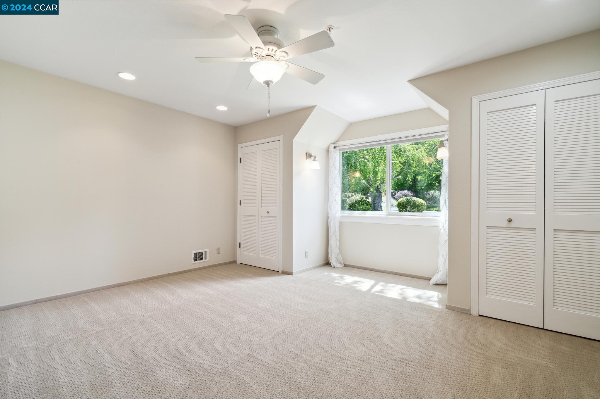 5 Merrill Dr