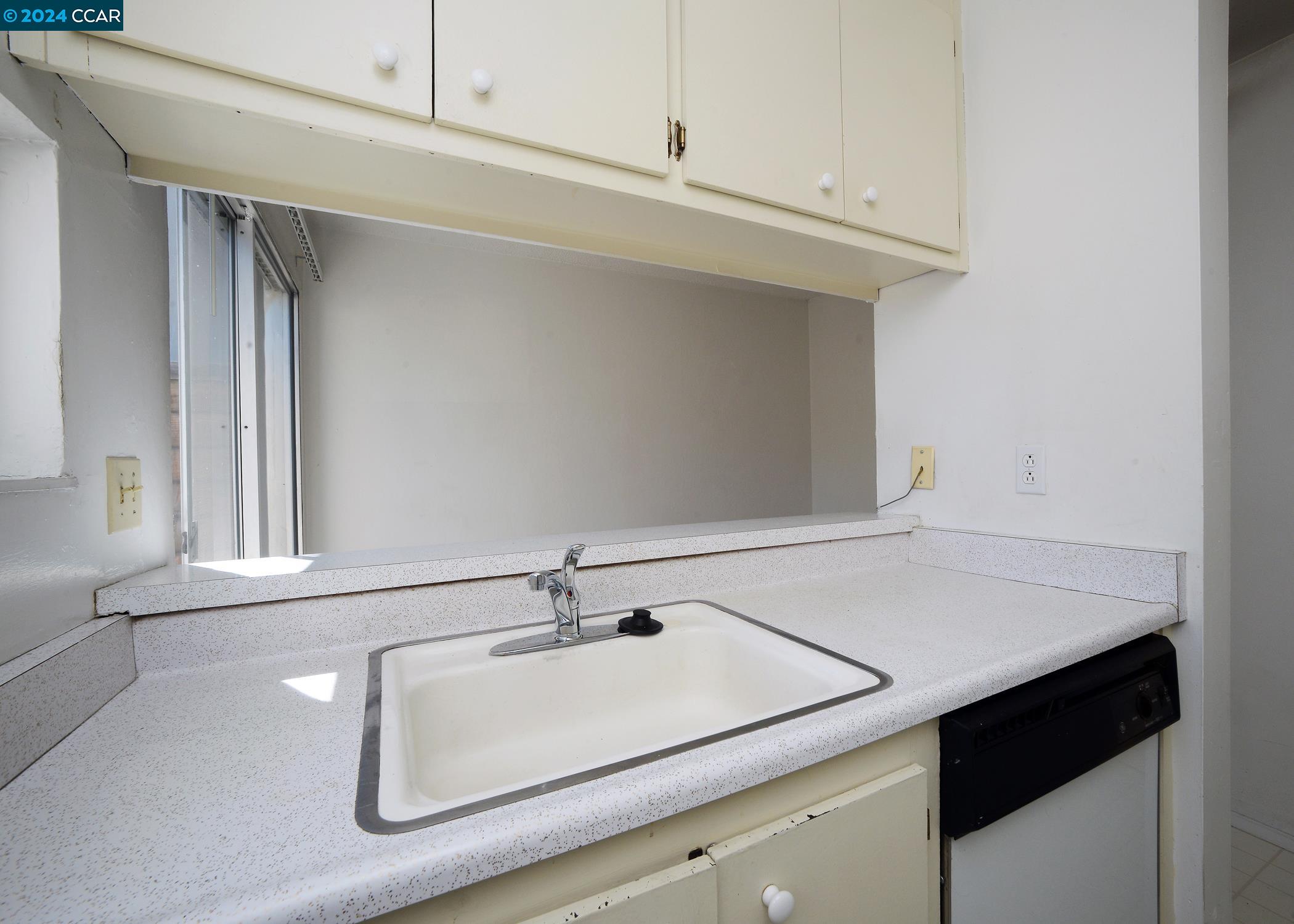 3320 Northwood # H