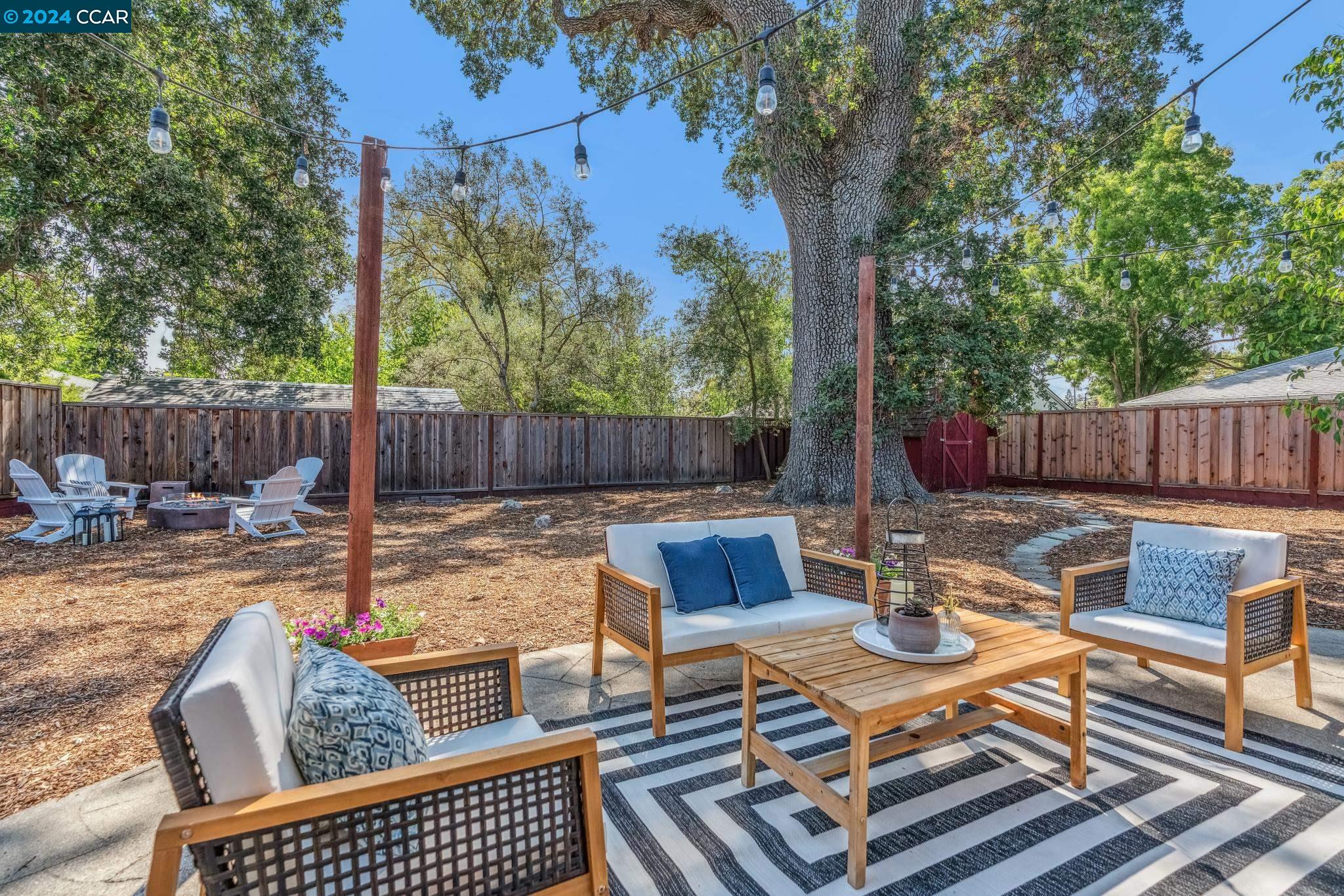 2461 Marcia Dr
