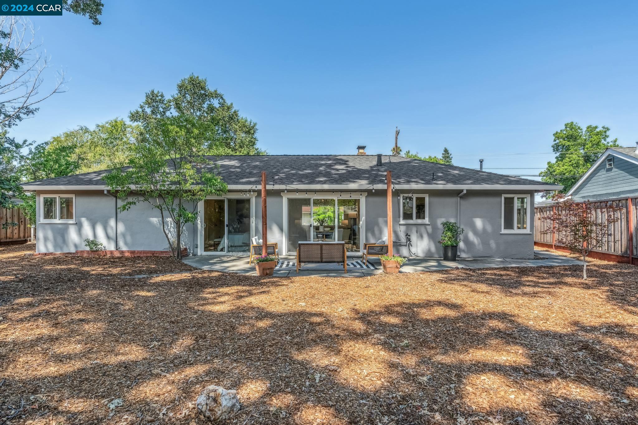 2461 Marcia Dr